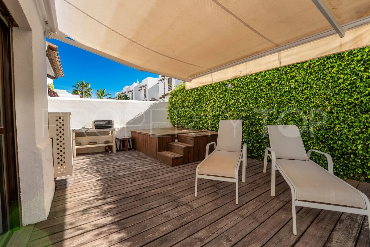 2 bedrooms ground floor apartment for sale in Selwo