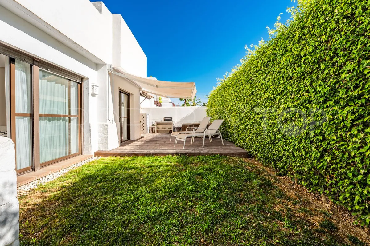 2 bedrooms ground floor apartment for sale in Selwo