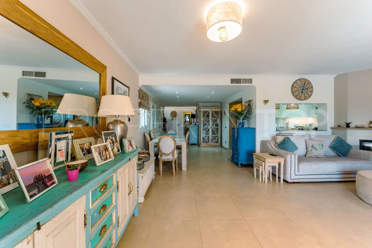 Villa a la venta en El Padron de 4 dormitorios