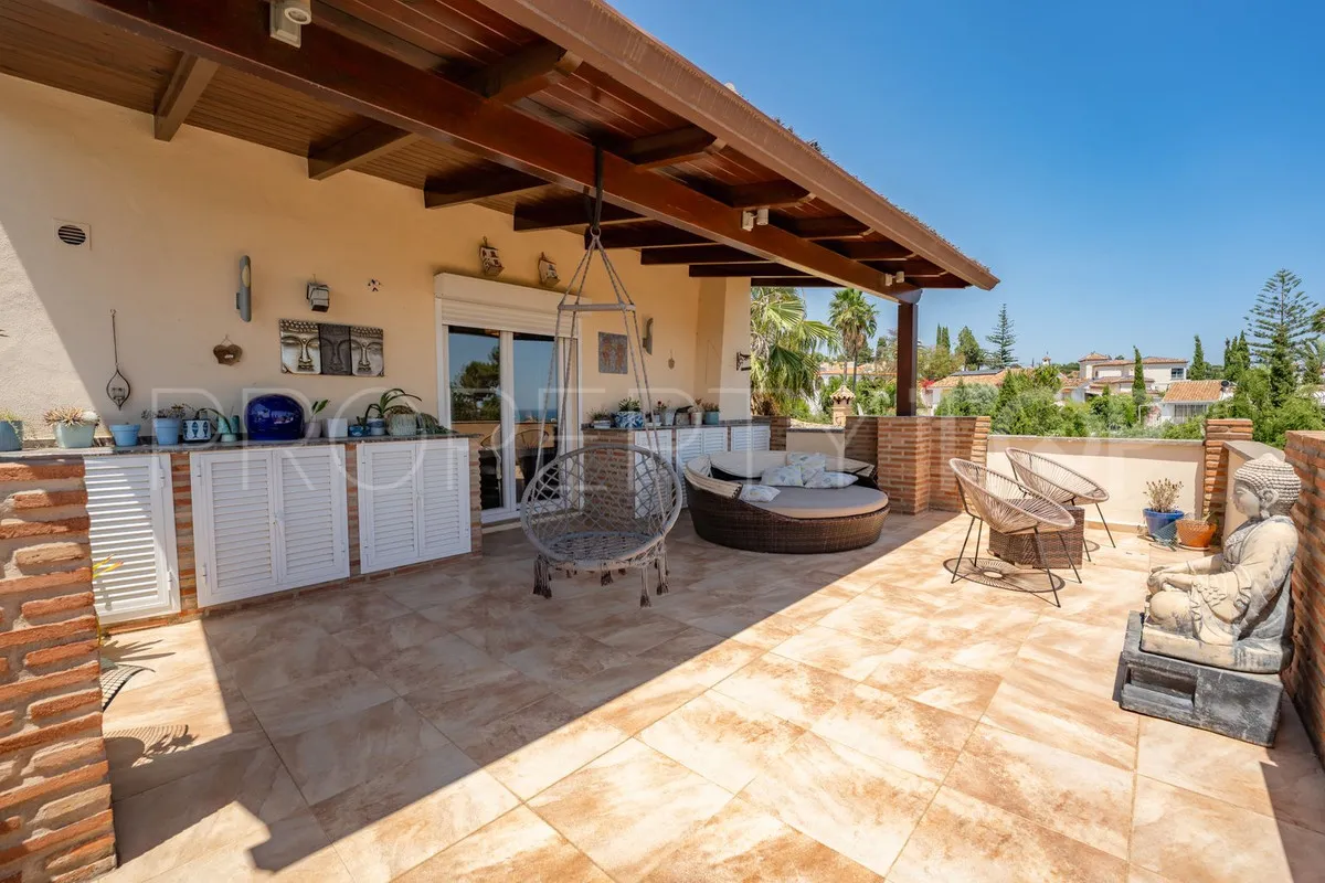 Villa a la venta en El Padron de 4 dormitorios