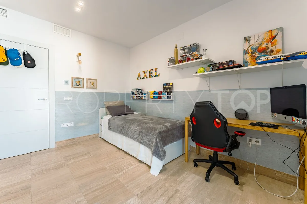 Villa with 4 bedrooms for sale in Selwo