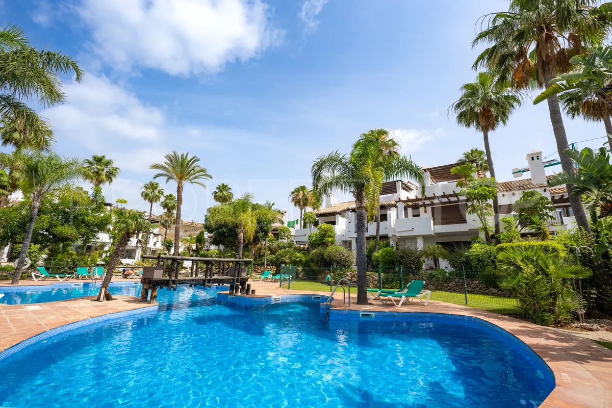3 bedrooms El Paraiso town house for sale