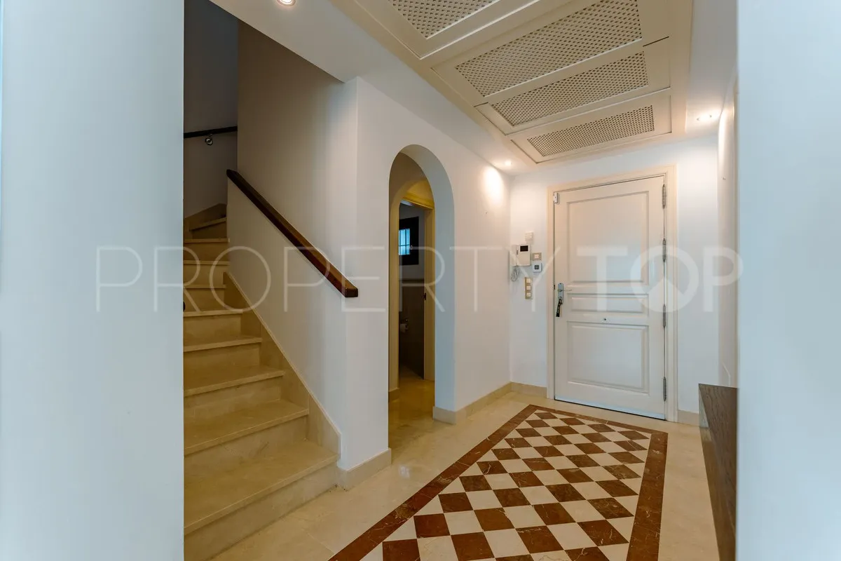 3 bedrooms El Paraiso town house for sale