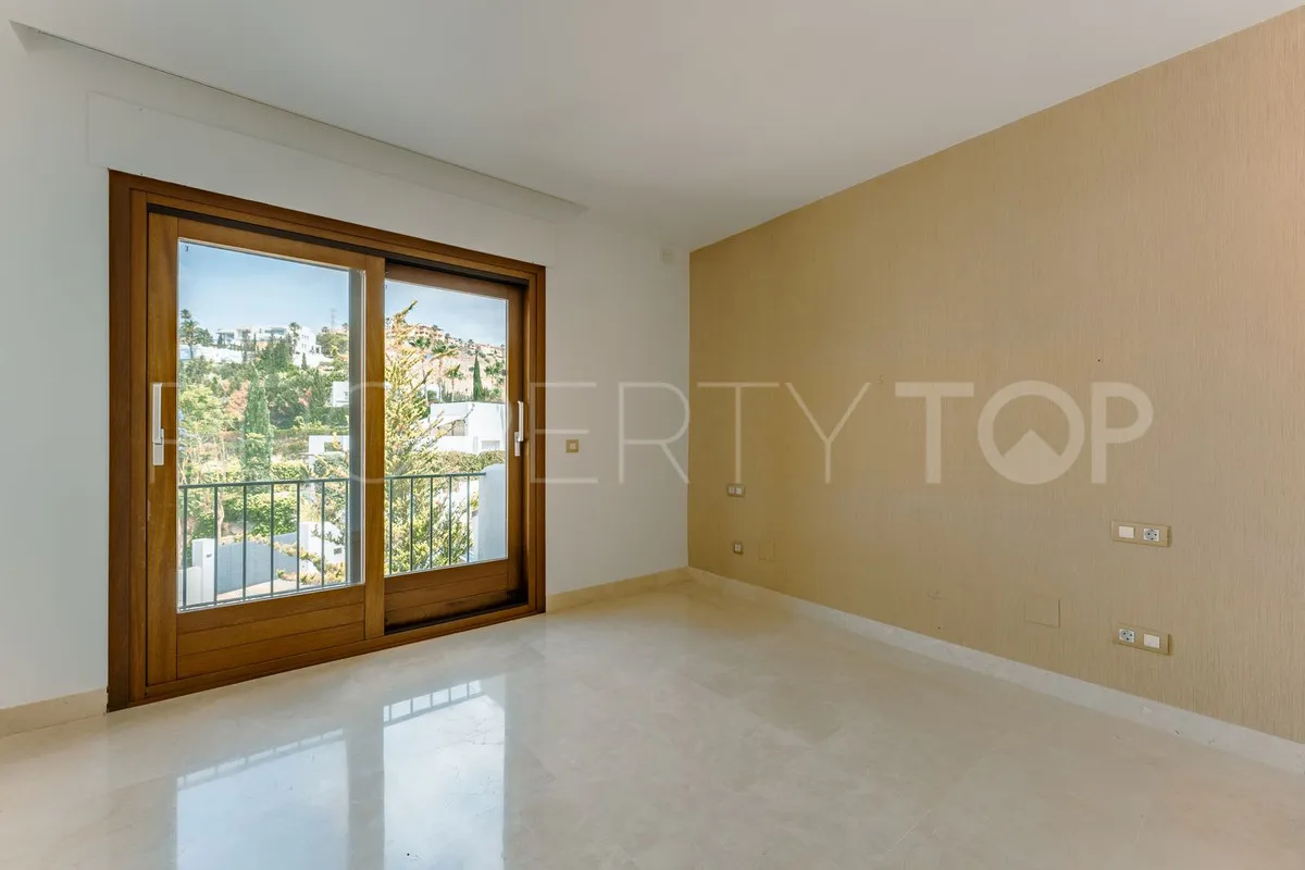 3 bedrooms El Paraiso town house for sale