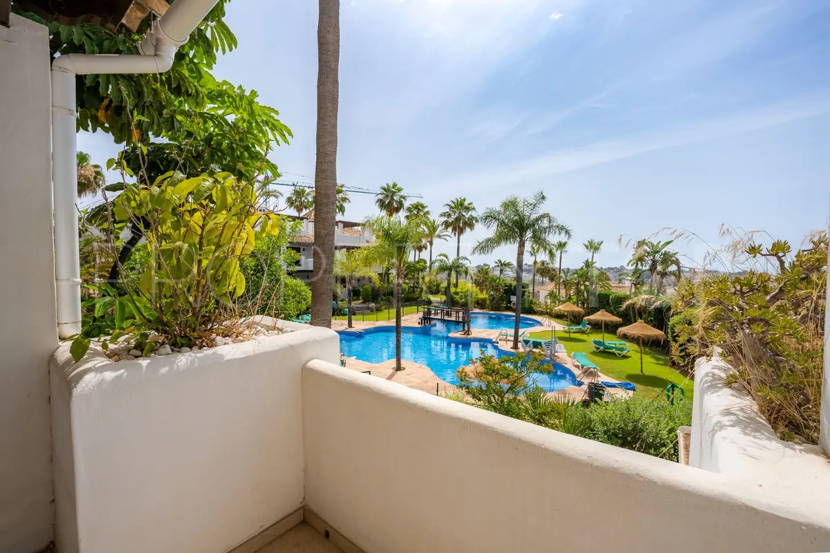3 bedrooms El Paraiso town house for sale
