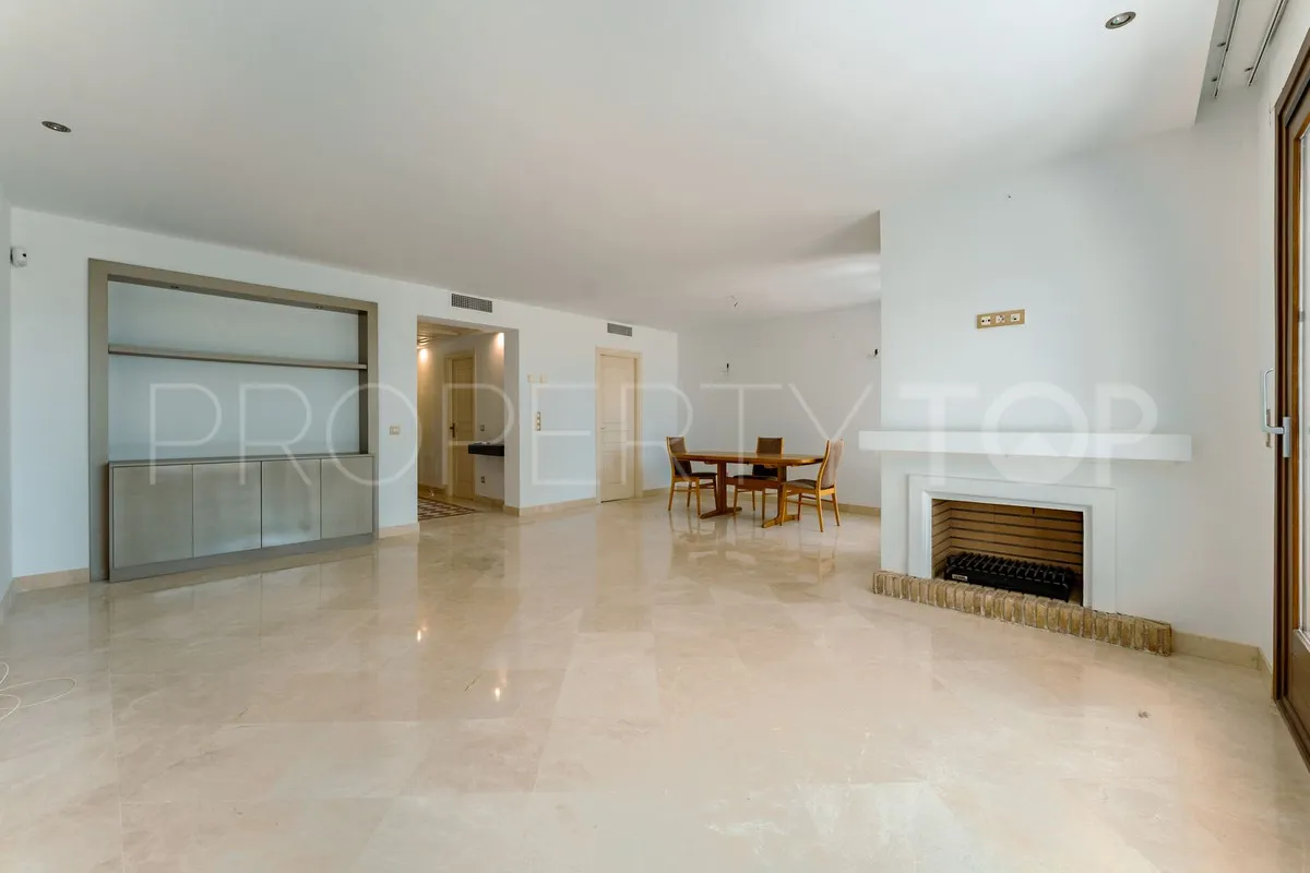 3 bedrooms El Paraiso town house for sale