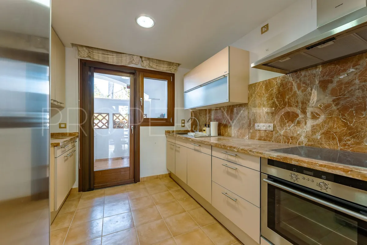 3 bedrooms El Paraiso town house for sale