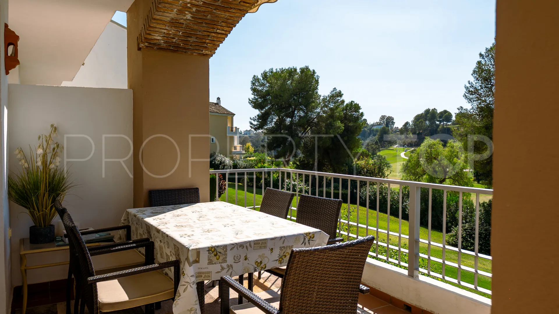 Comprar apartamento en Los Arqueros con 3 dormitorios