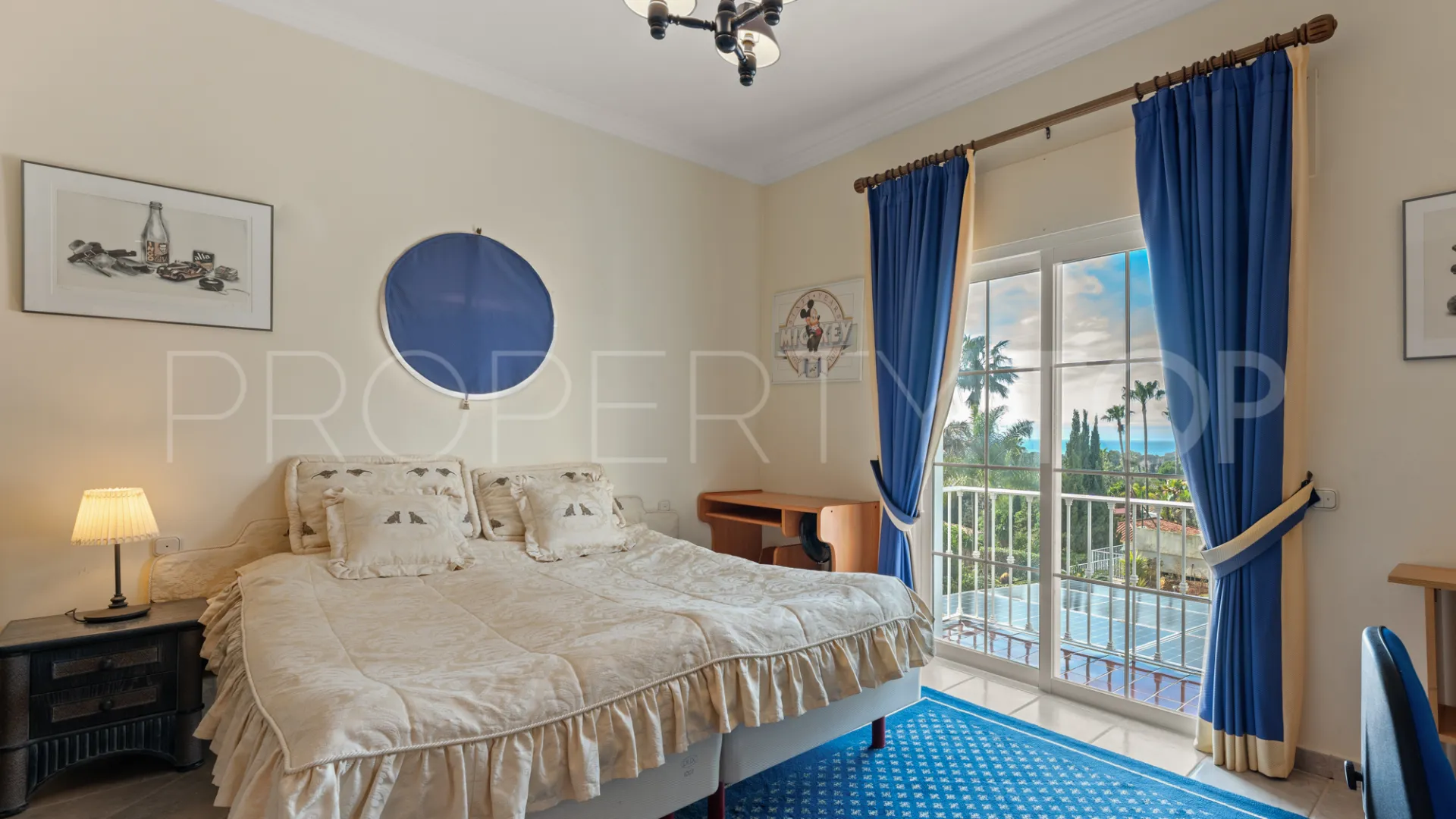 House for sale in Elviria