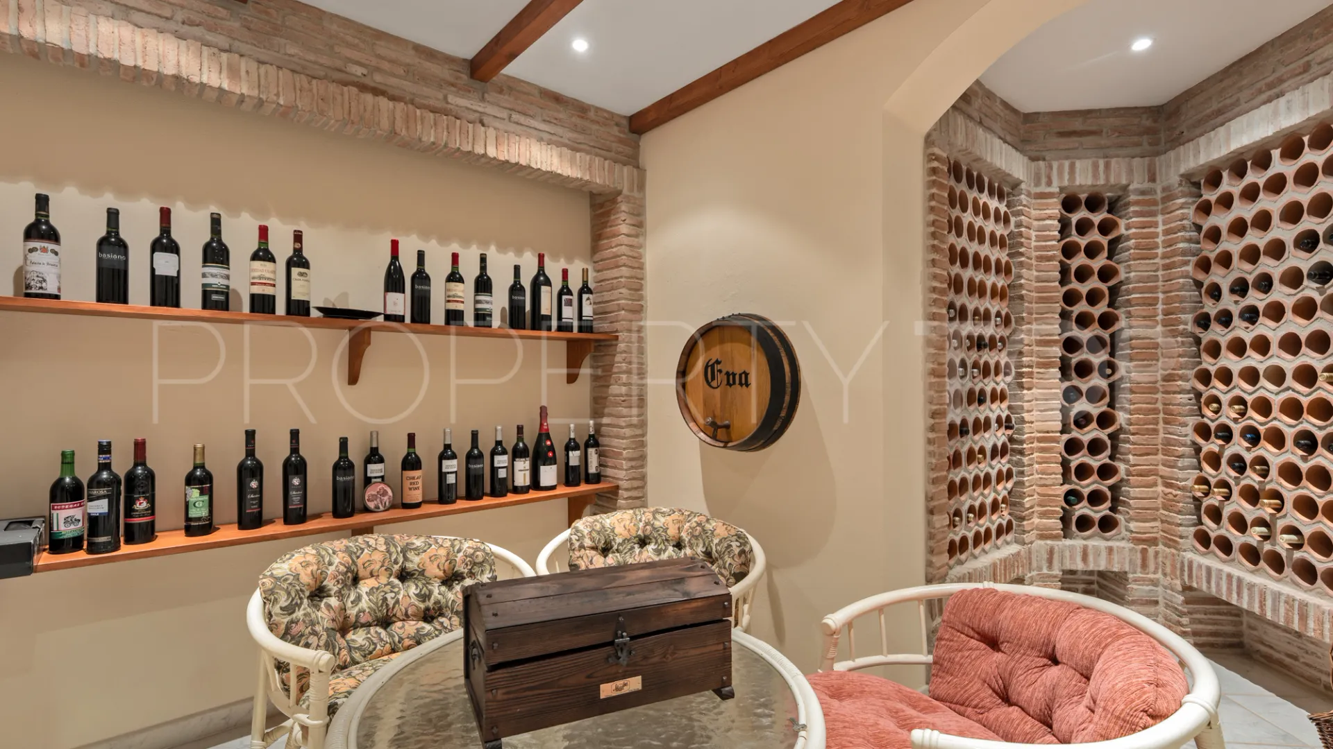 House for sale in Elviria