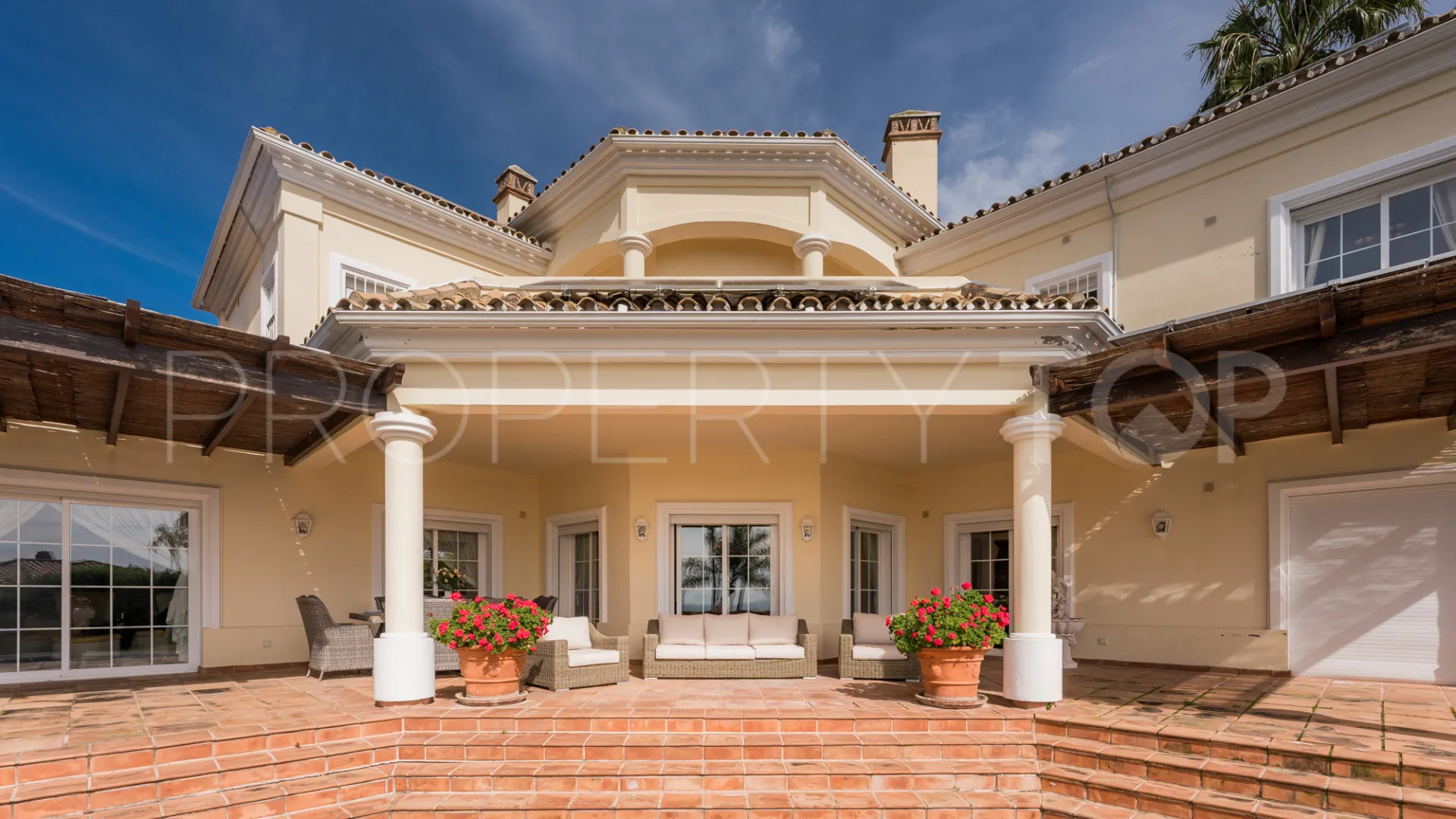 House for sale in Elviria
