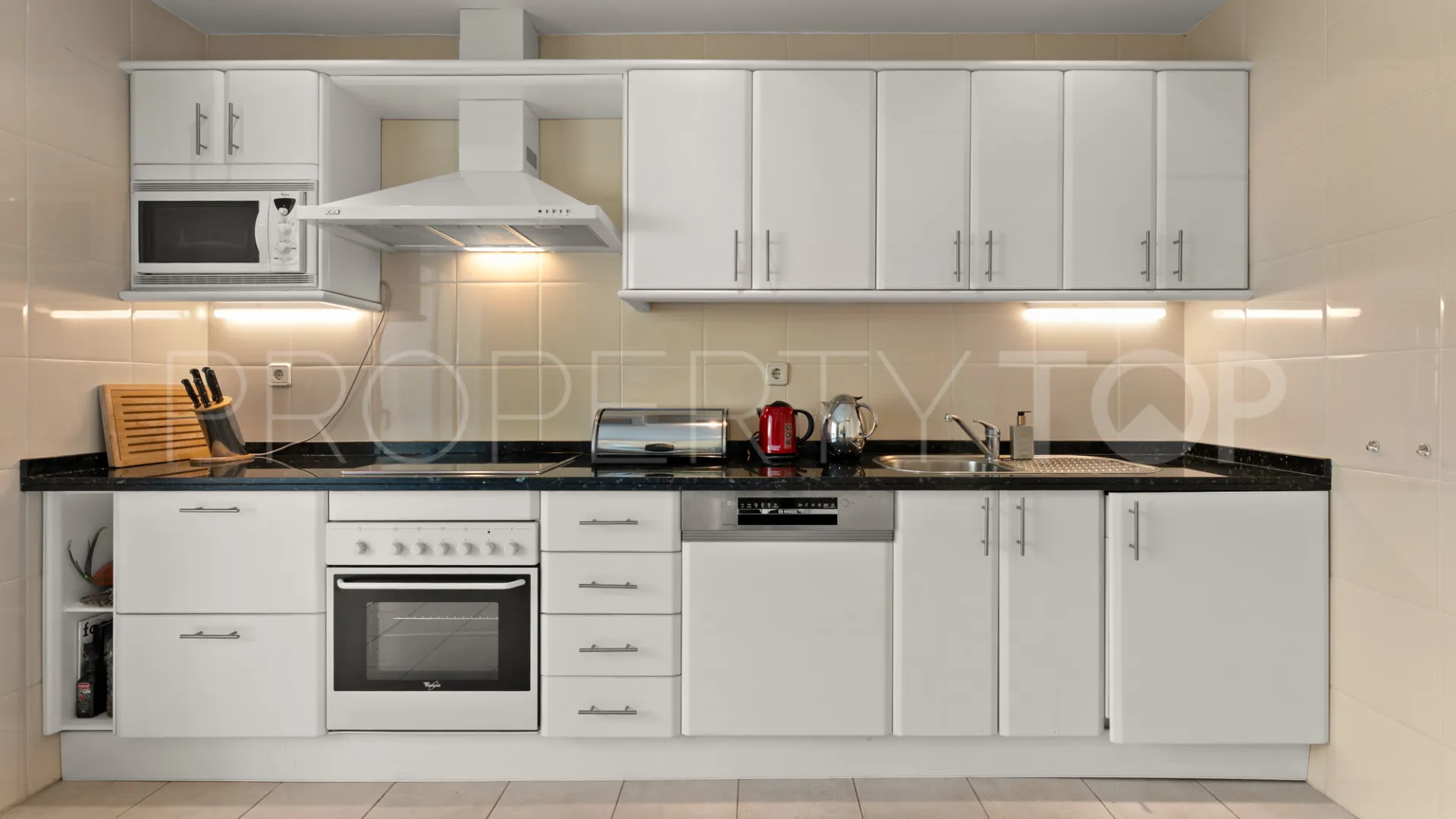 Apartment for sale in Elviria Hills