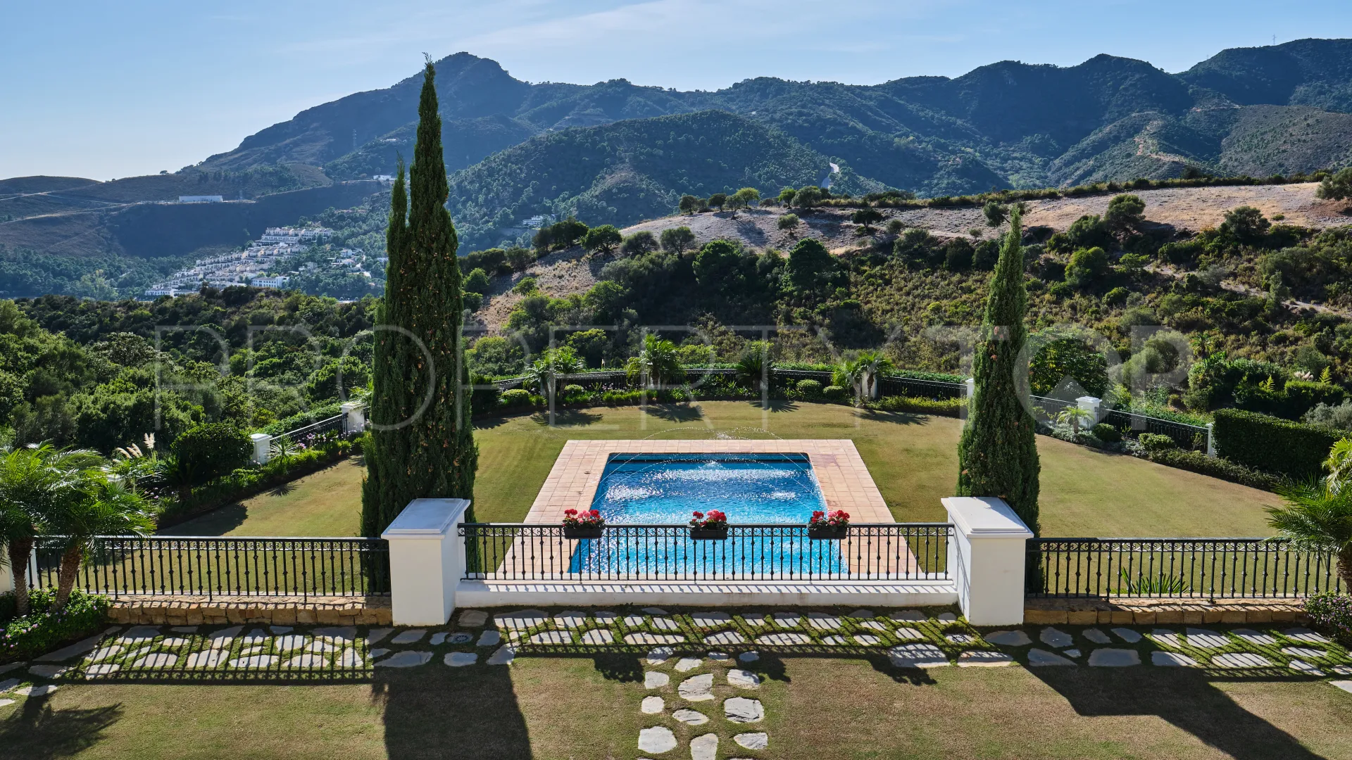 For sale villa in La Zagaleta