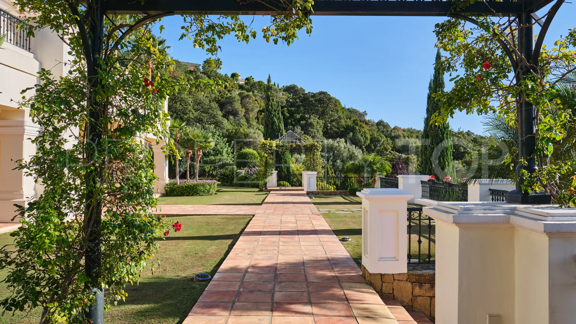 For sale villa in La Zagaleta