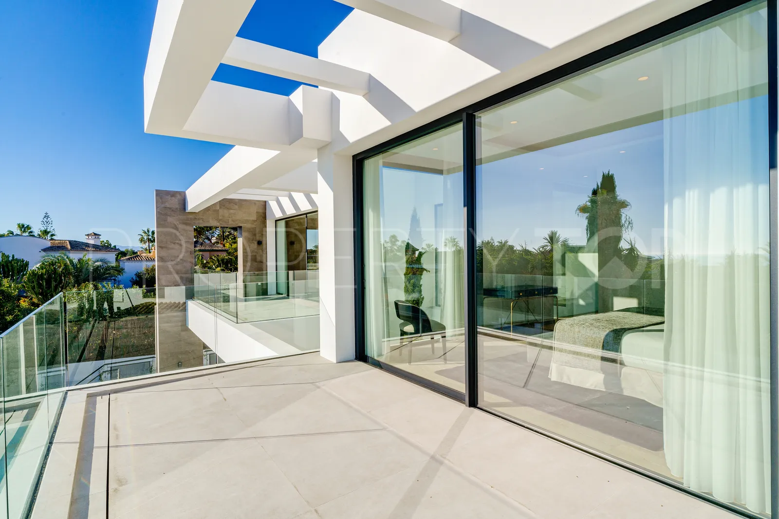 Se vende villa en Marbesa