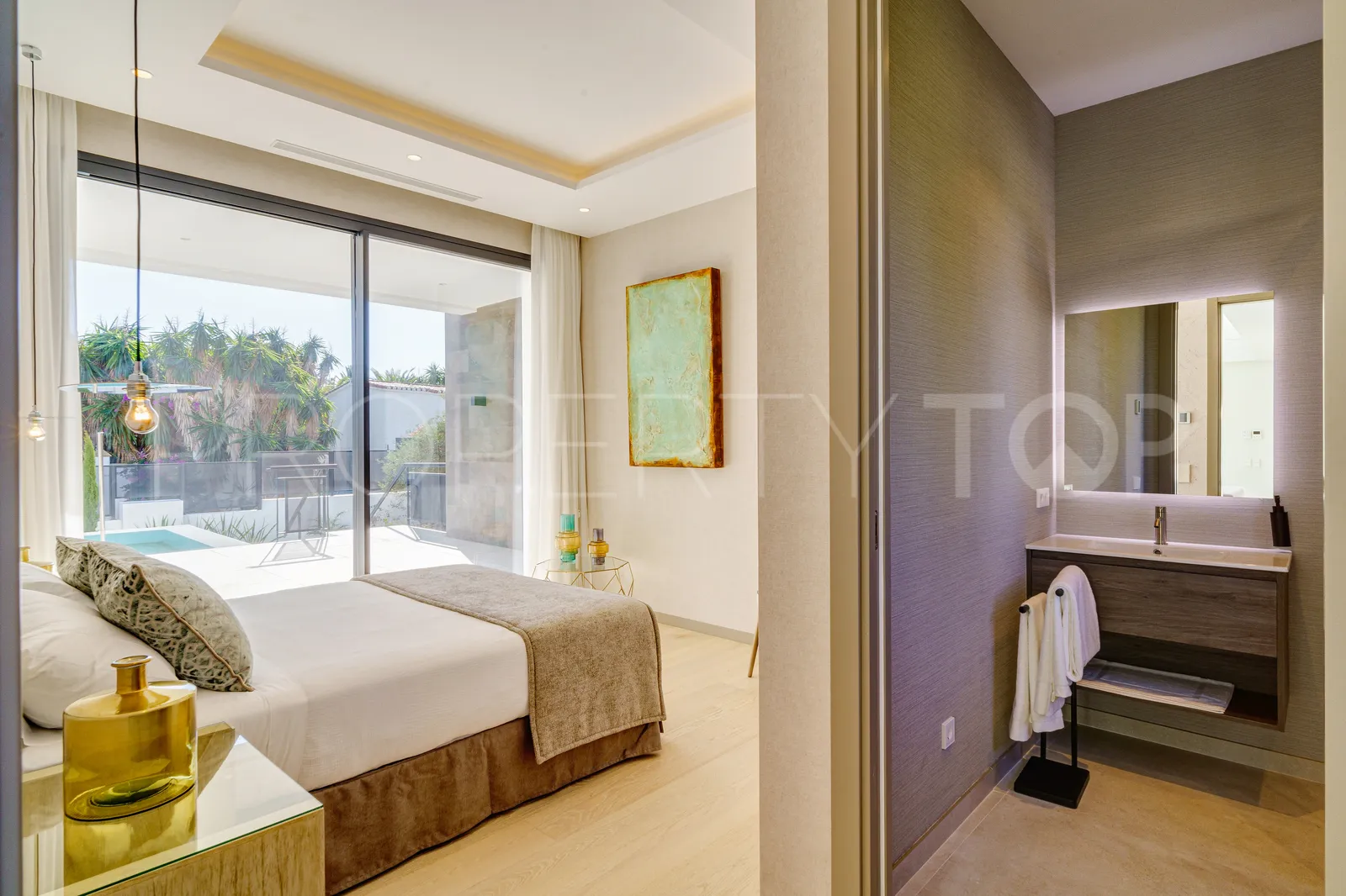 Se vende villa en Marbesa
