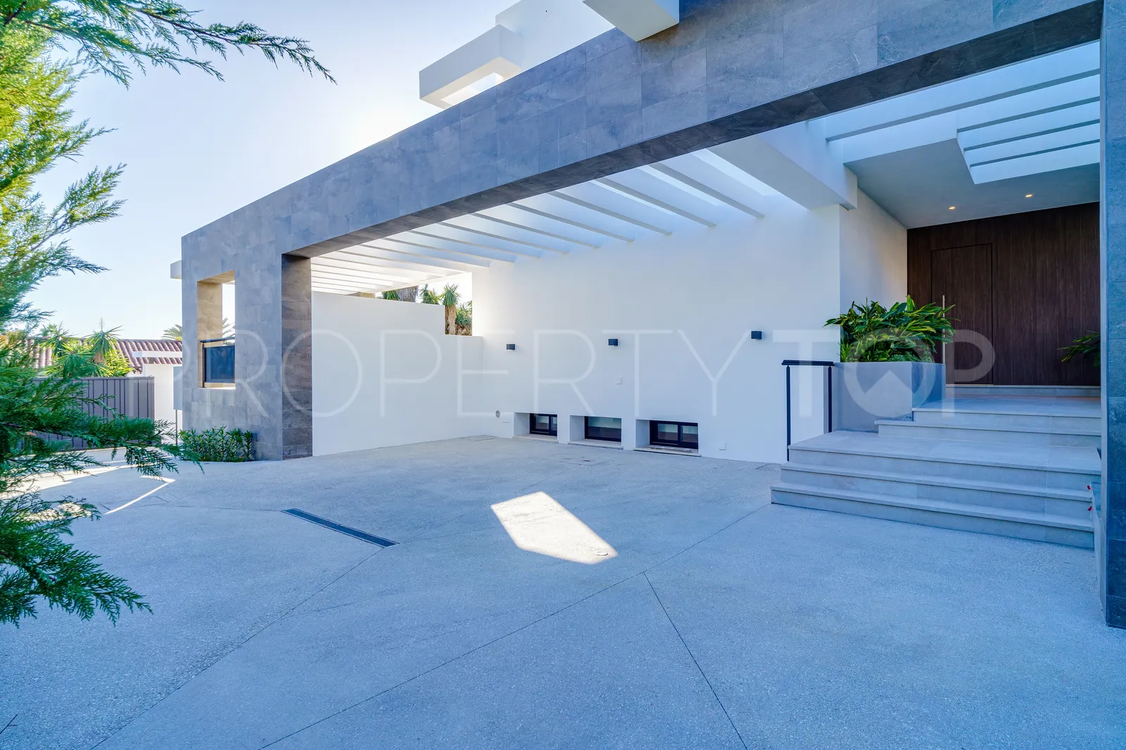 Se vende villa en Marbesa
