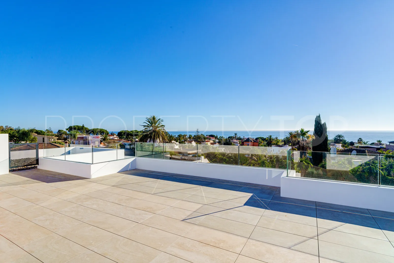 Se vende villa en Marbesa