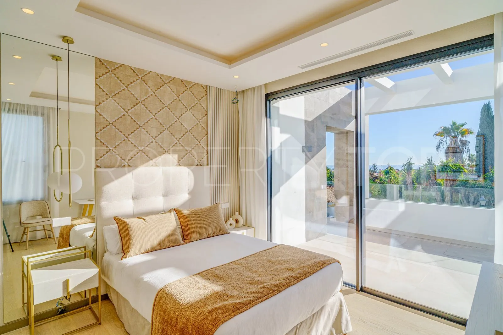 Se vende villa en Marbesa