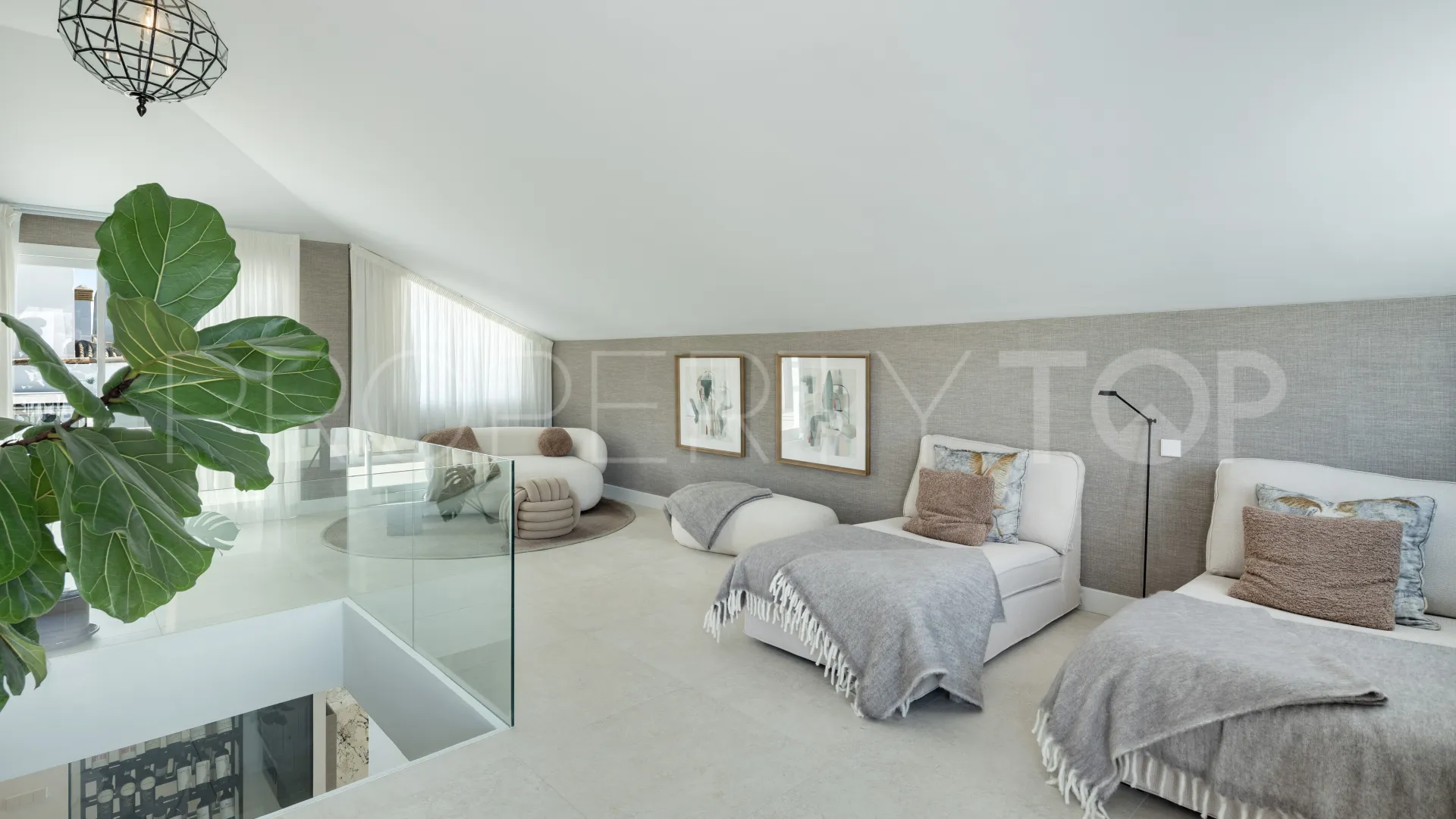 5 bedrooms duplex penthouse in Costa Nagüeles I for sale