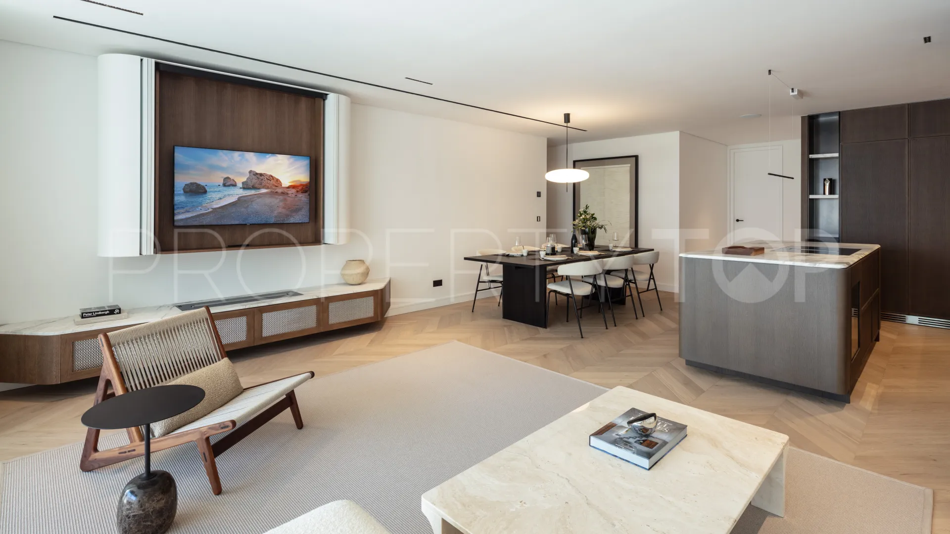 Apartamento con 3 dormitorios en venta en Marina Puente Romano