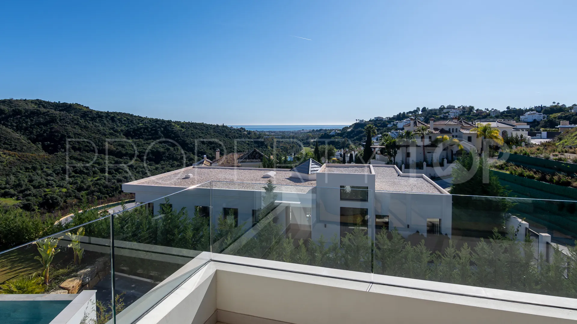 Se vende villa en Lomas de La Quinta