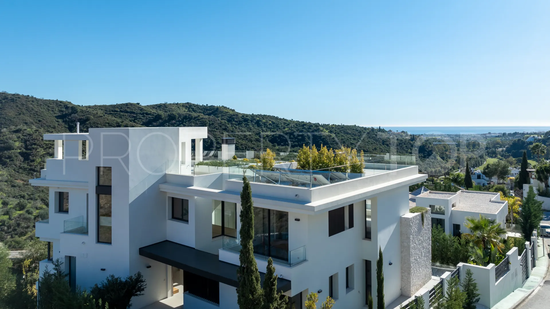 Se vende villa en Lomas de La Quinta