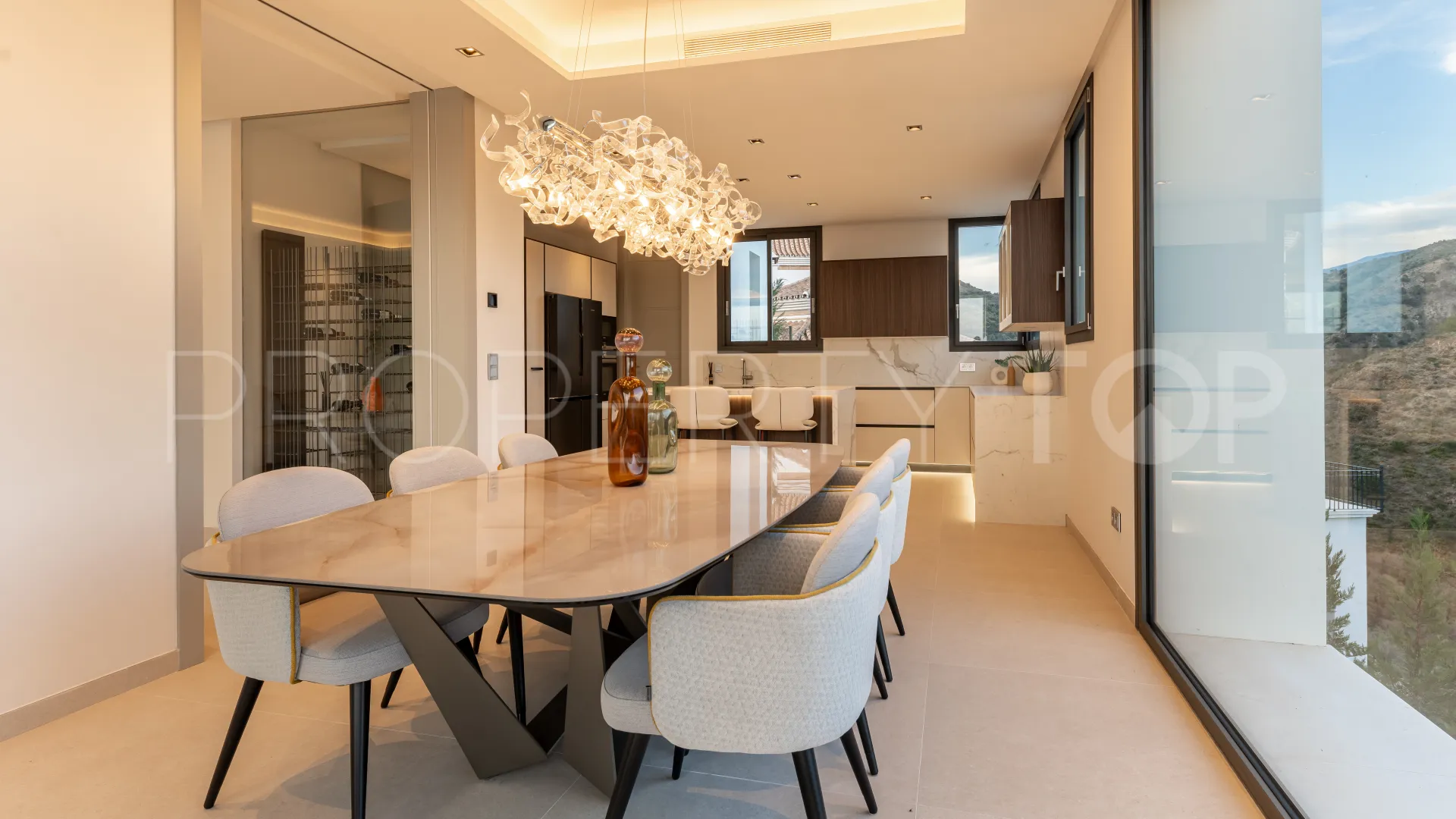 Se vende villa en Lomas de La Quinta