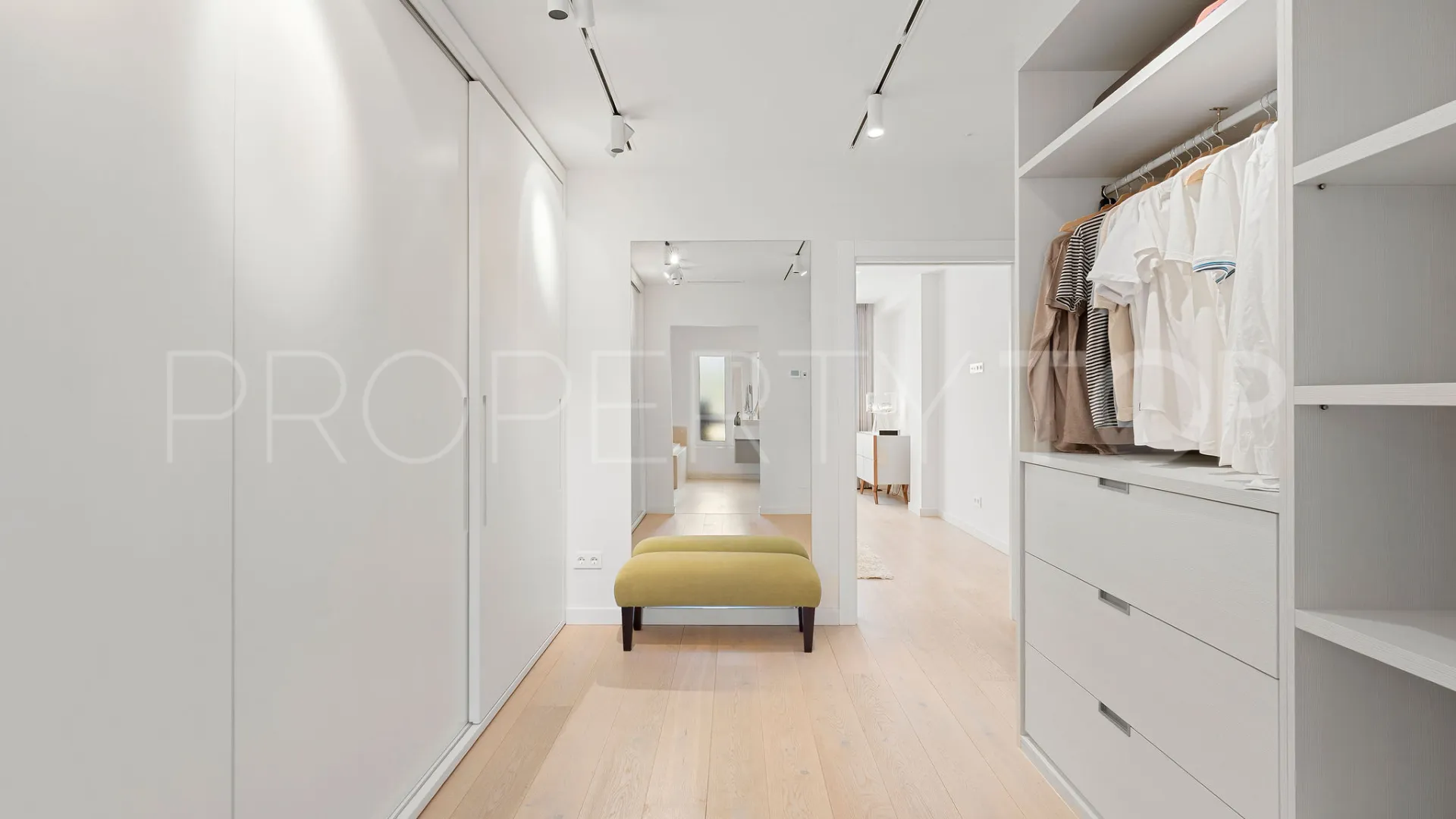 Apartamento con 4 dormitorios a la venta en Aloha Hill Club