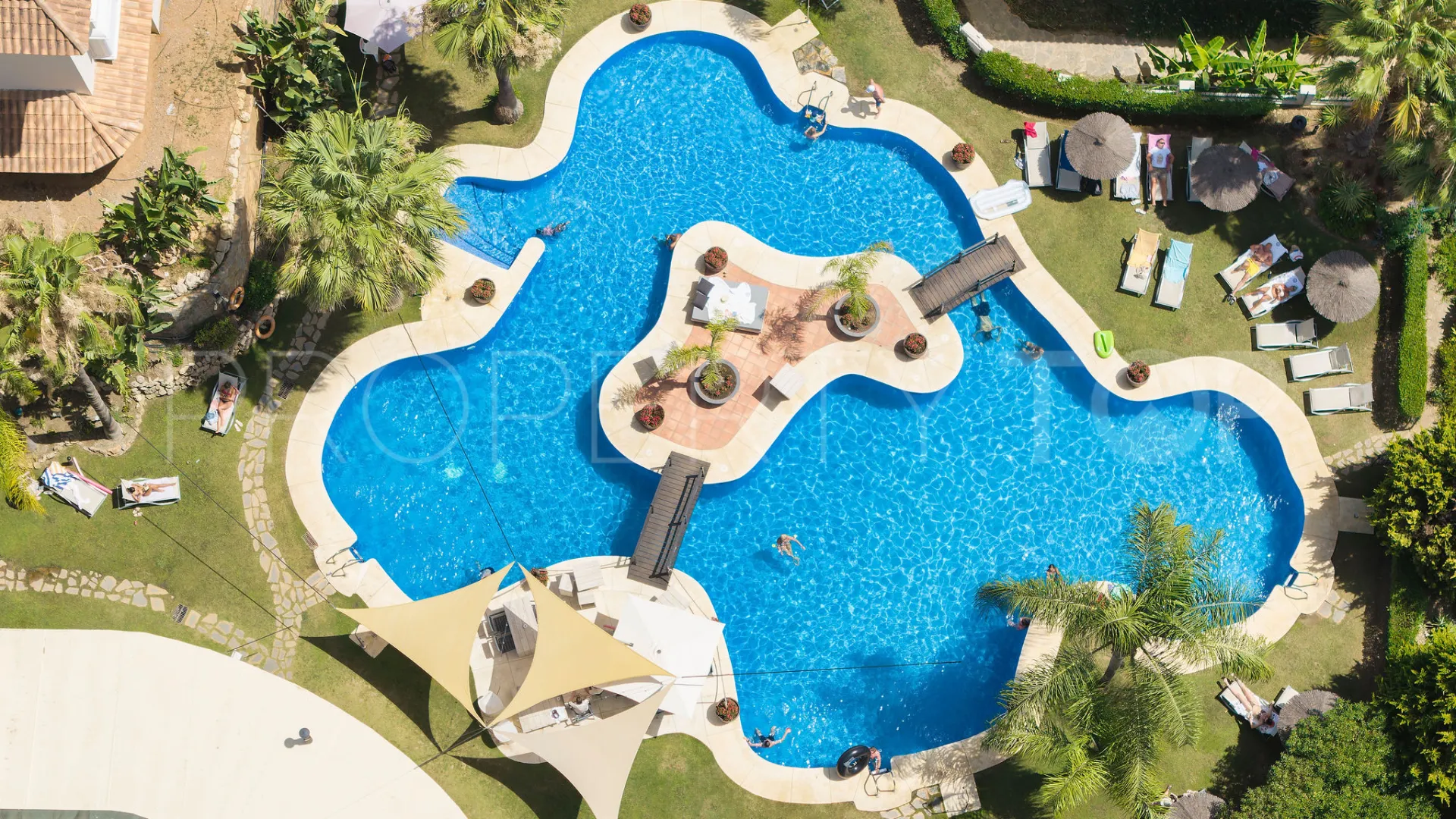 Apartamento con 4 dormitorios a la venta en Aloha Hill Club