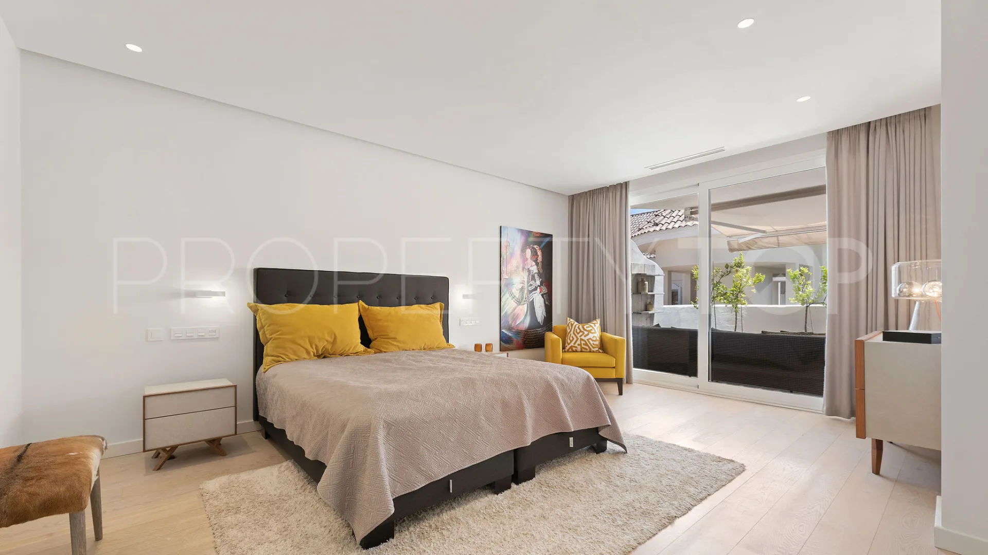 Apartamento con 4 dormitorios a la venta en Aloha Hill Club