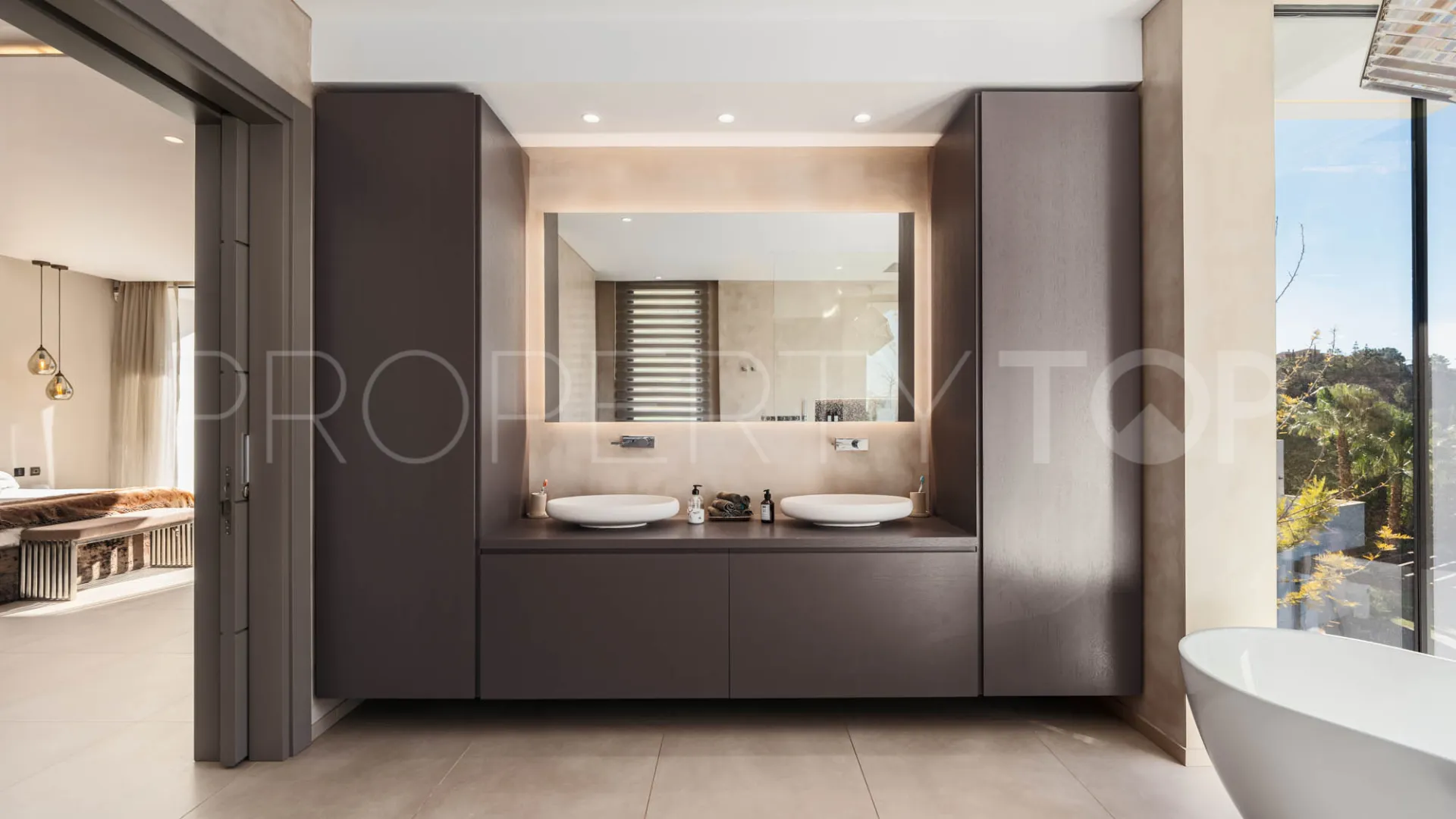 Villa for sale in El Madroñal