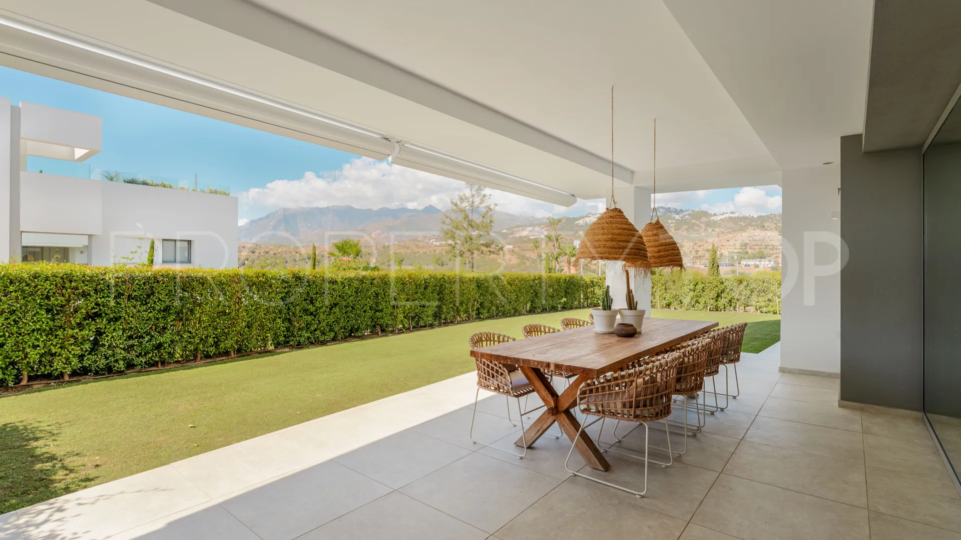 4 bedrooms Santa Clara ground floor apartment for sale