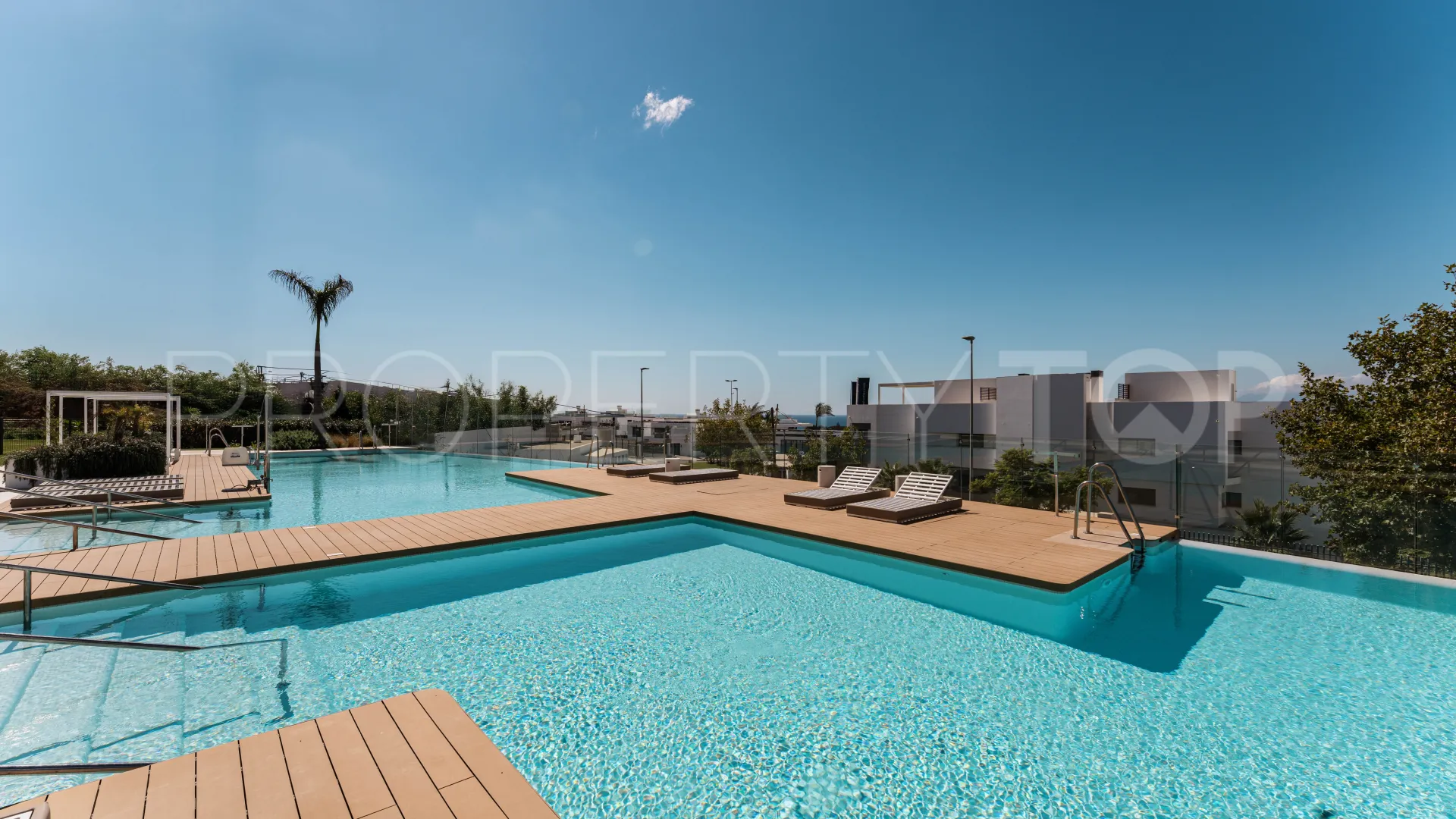 4 bedrooms Santa Clara ground floor apartment for sale