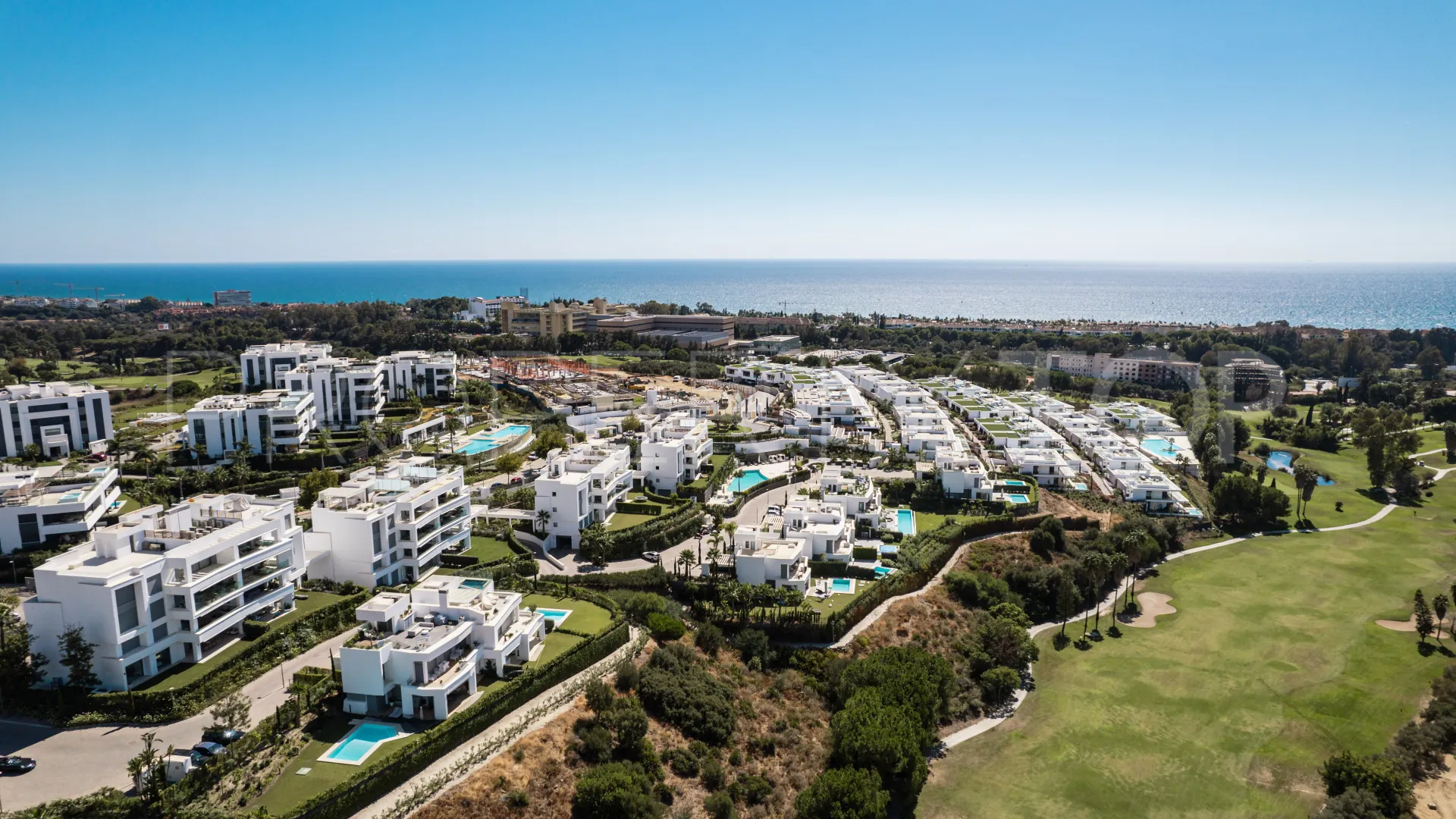 4 bedrooms Santa Clara ground floor apartment for sale