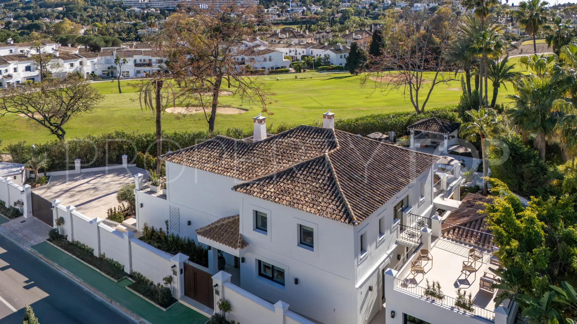 La Cerquilla 5 bedrooms villa for sale