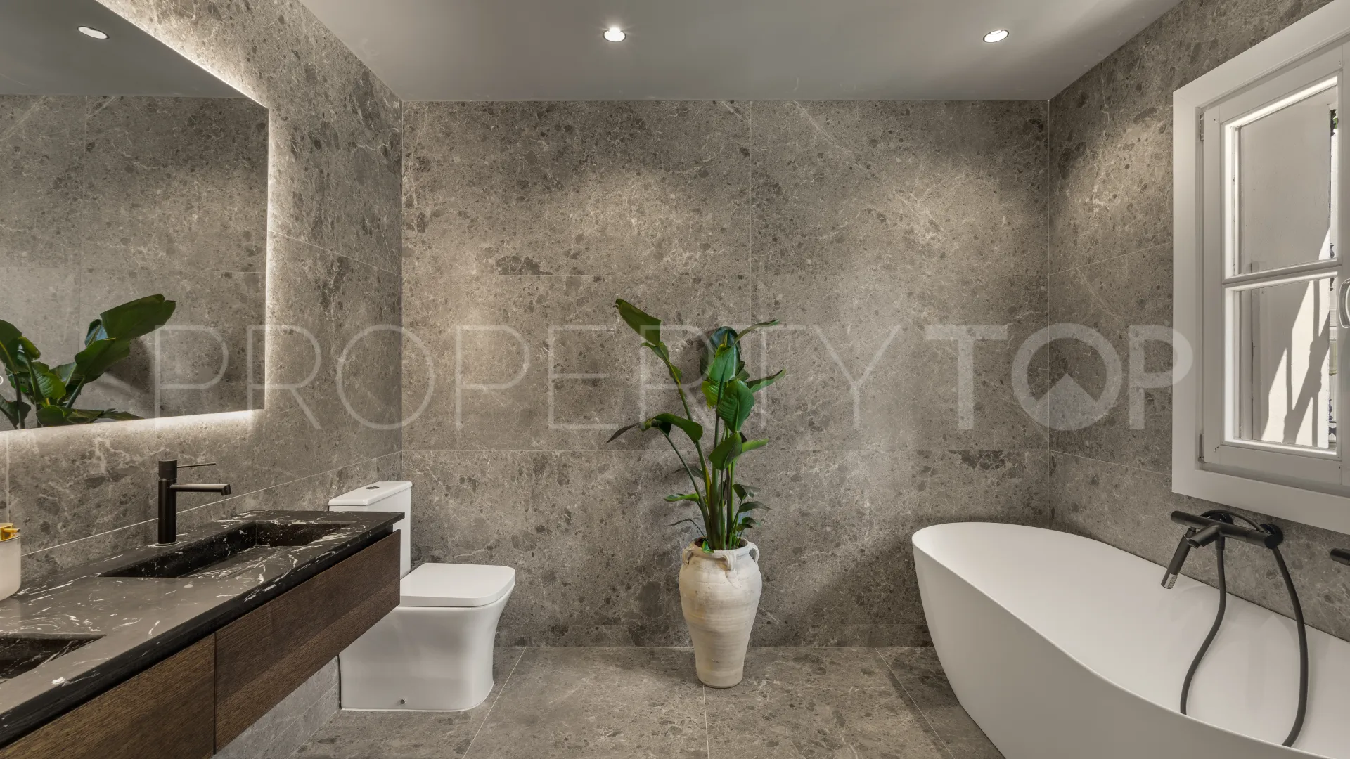 For sale semi detached villa in La Heredia