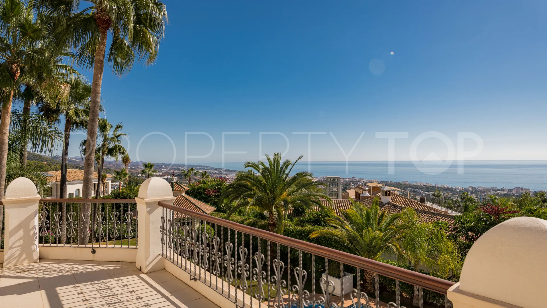 For sale Sierra Blanca 6 bedrooms villa