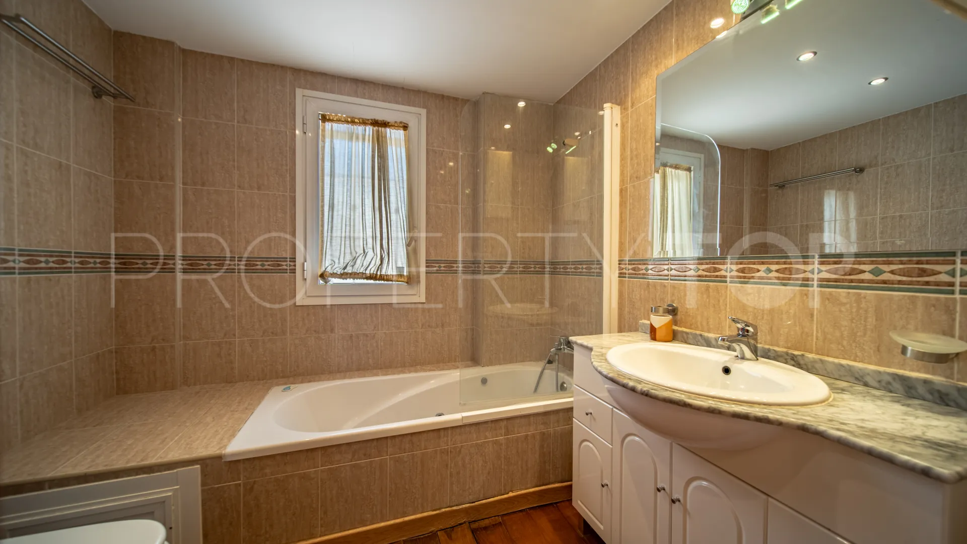 Jardines de Sierra Blanca 4 bedrooms duplex penthouse for sale