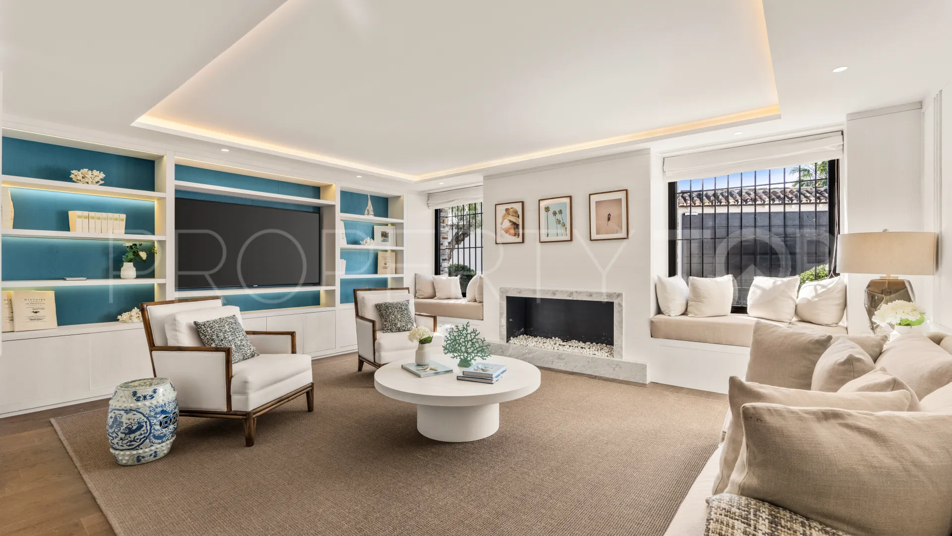 Villa en venta en Los Naranjos Country Club de 7 dormitorios