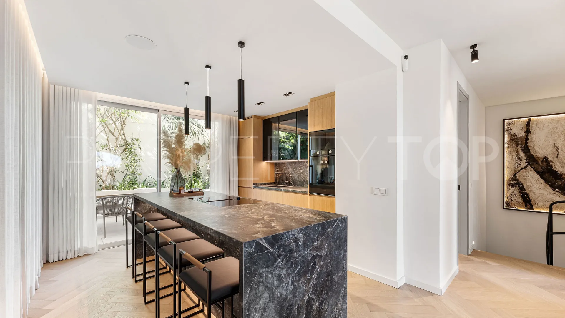 4 bedrooms town house for sale in Club Sierra