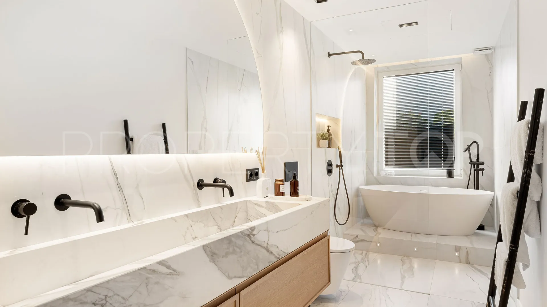 4 bedrooms town house for sale in Club Sierra