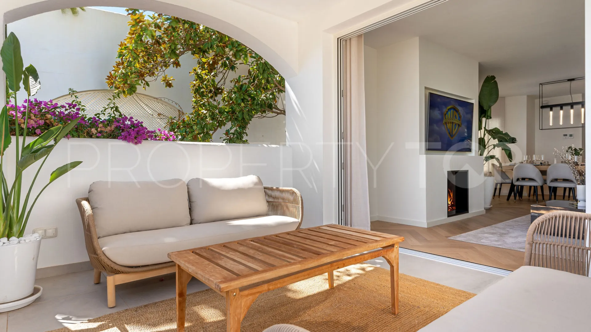 4 bedrooms town house for sale in Club Sierra