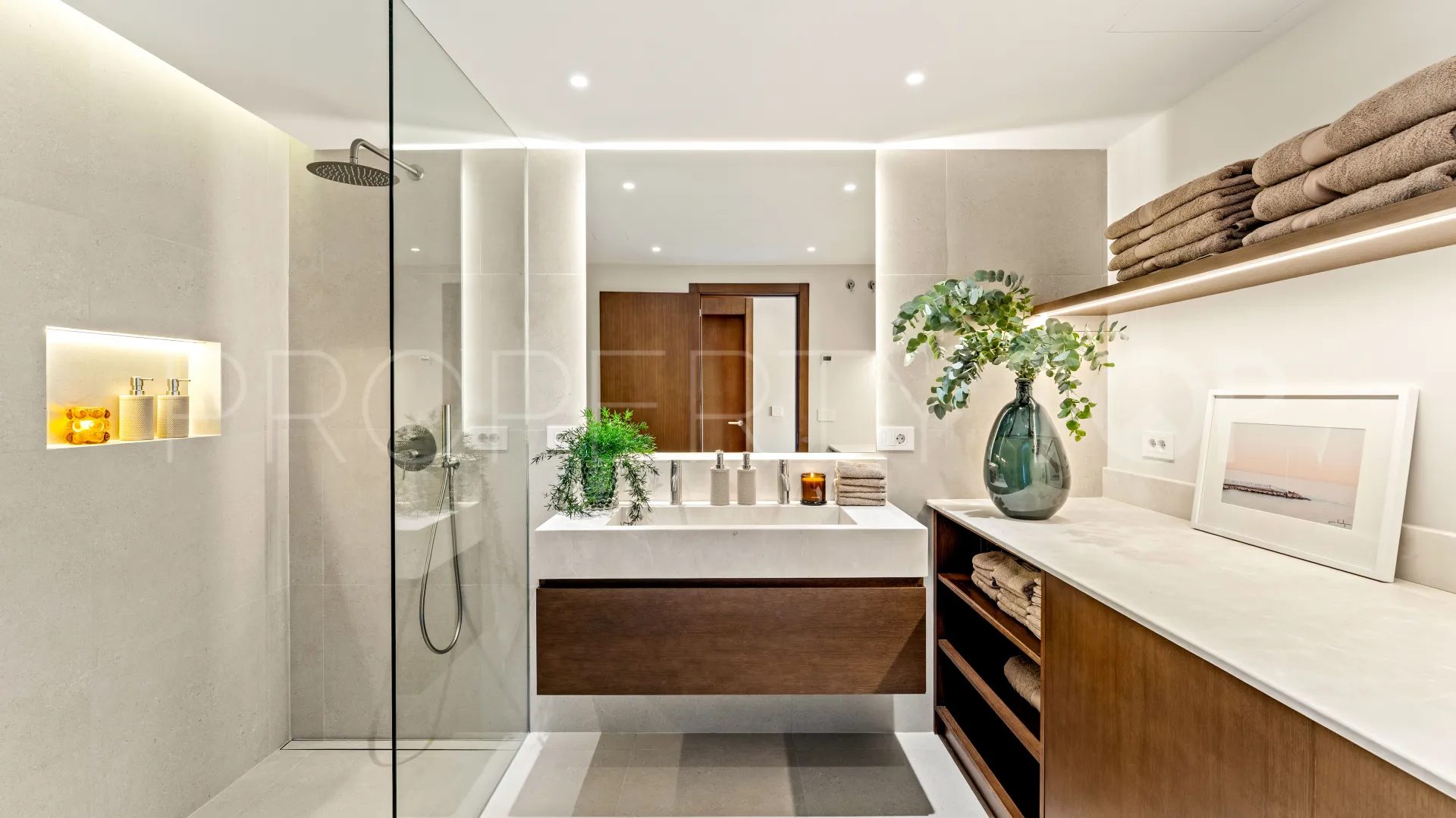 Apartamento a la venta de 3 dormitorios en Coto Real