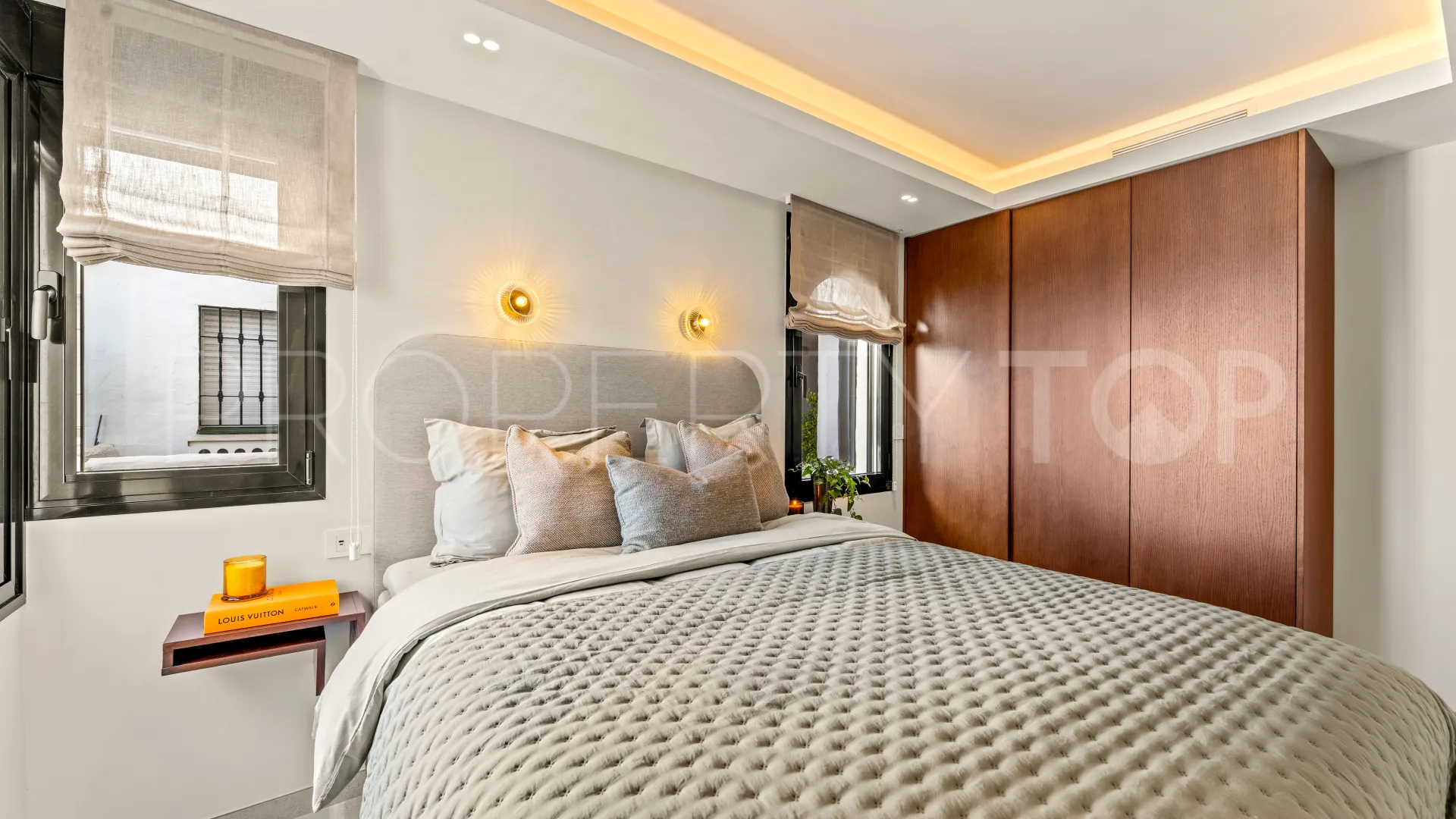 Apartamento a la venta de 3 dormitorios en Coto Real