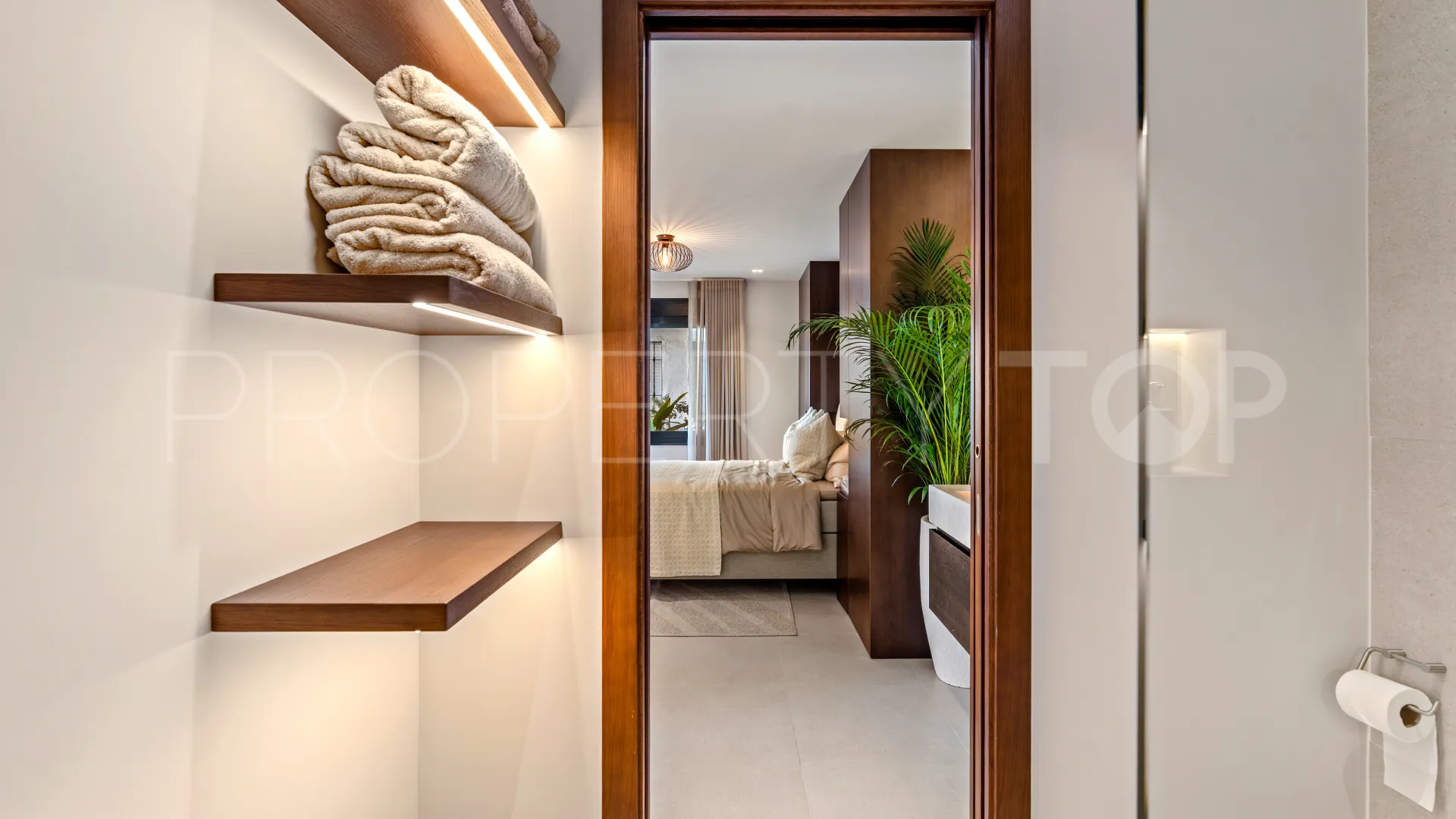 Apartamento a la venta de 3 dormitorios en Coto Real