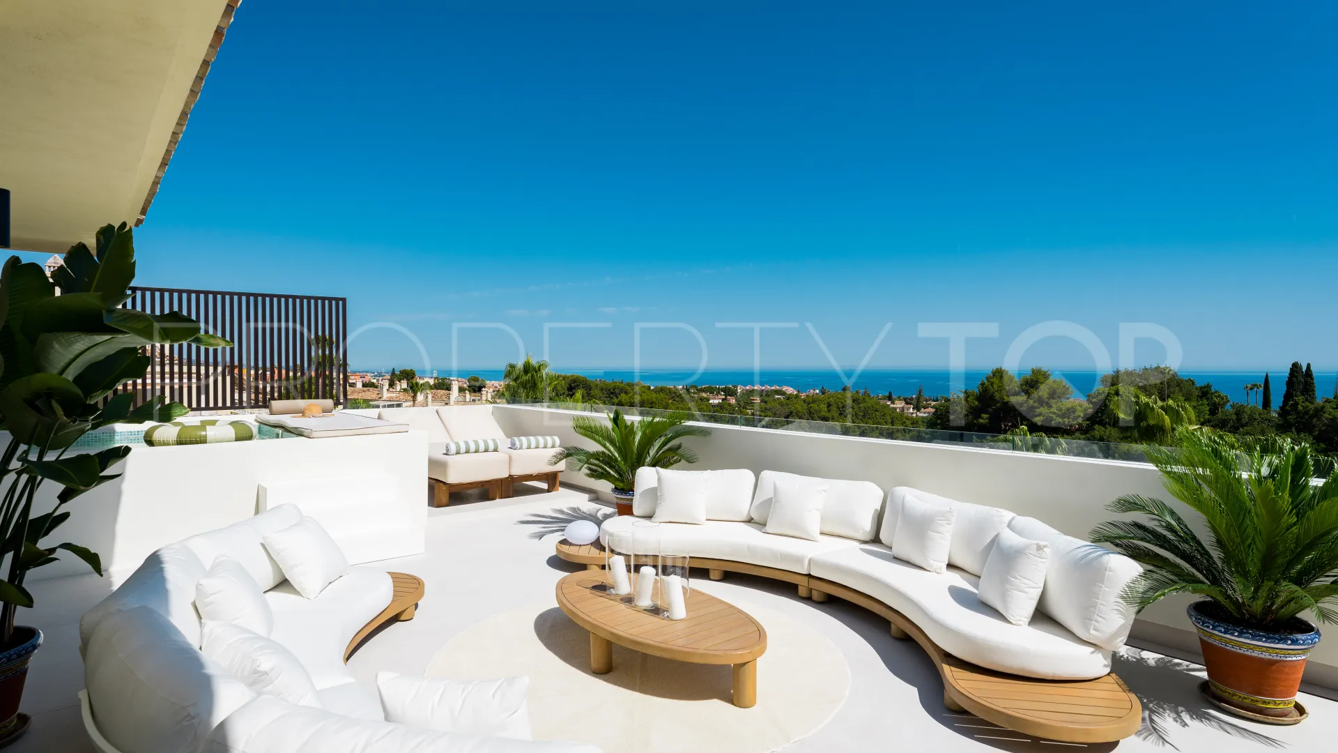 For sale apartment in Condado de Sierra Blanca with 4 bedrooms