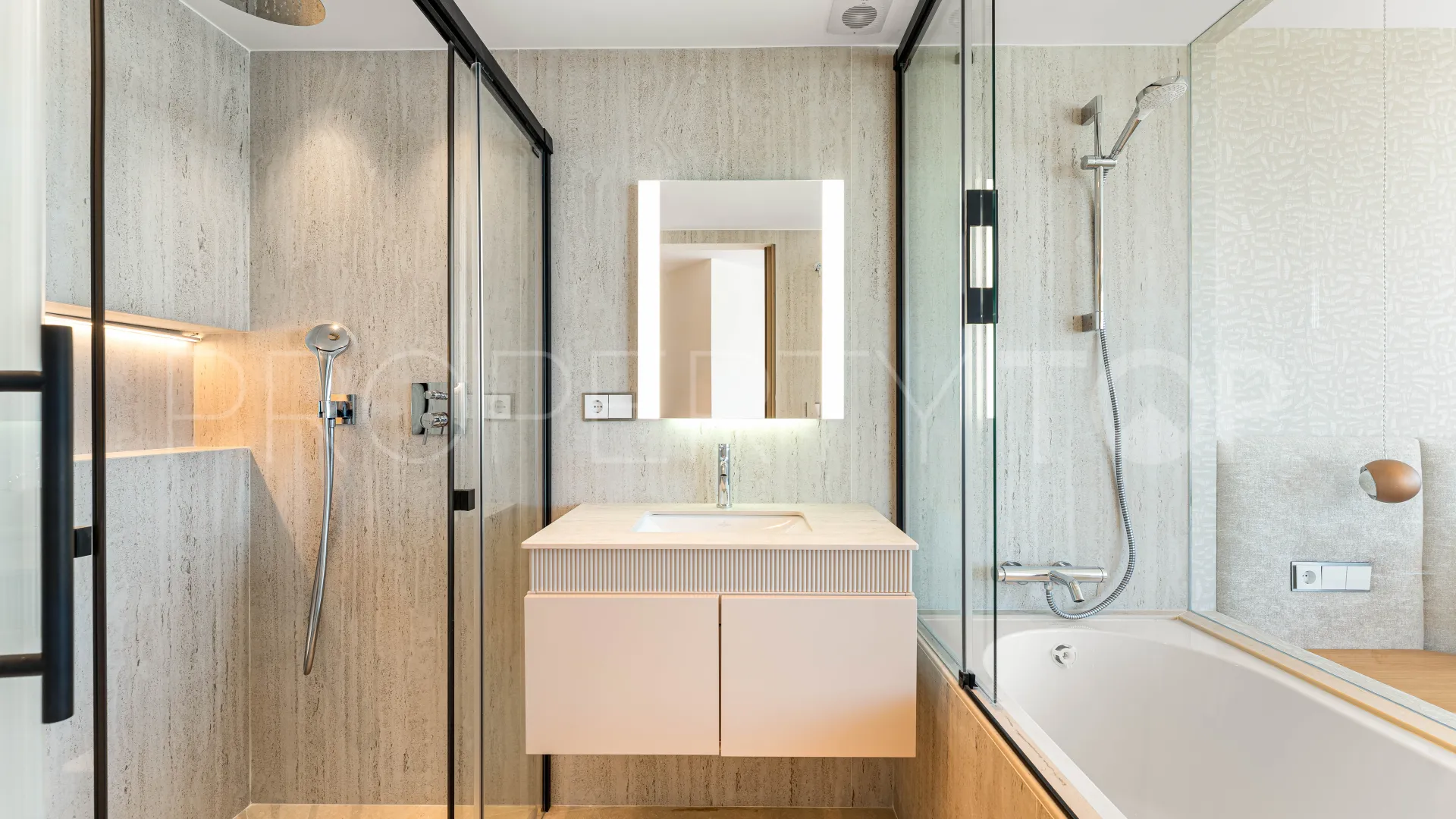 Duplex en venta en Marbella Centro con 3 dormitorios