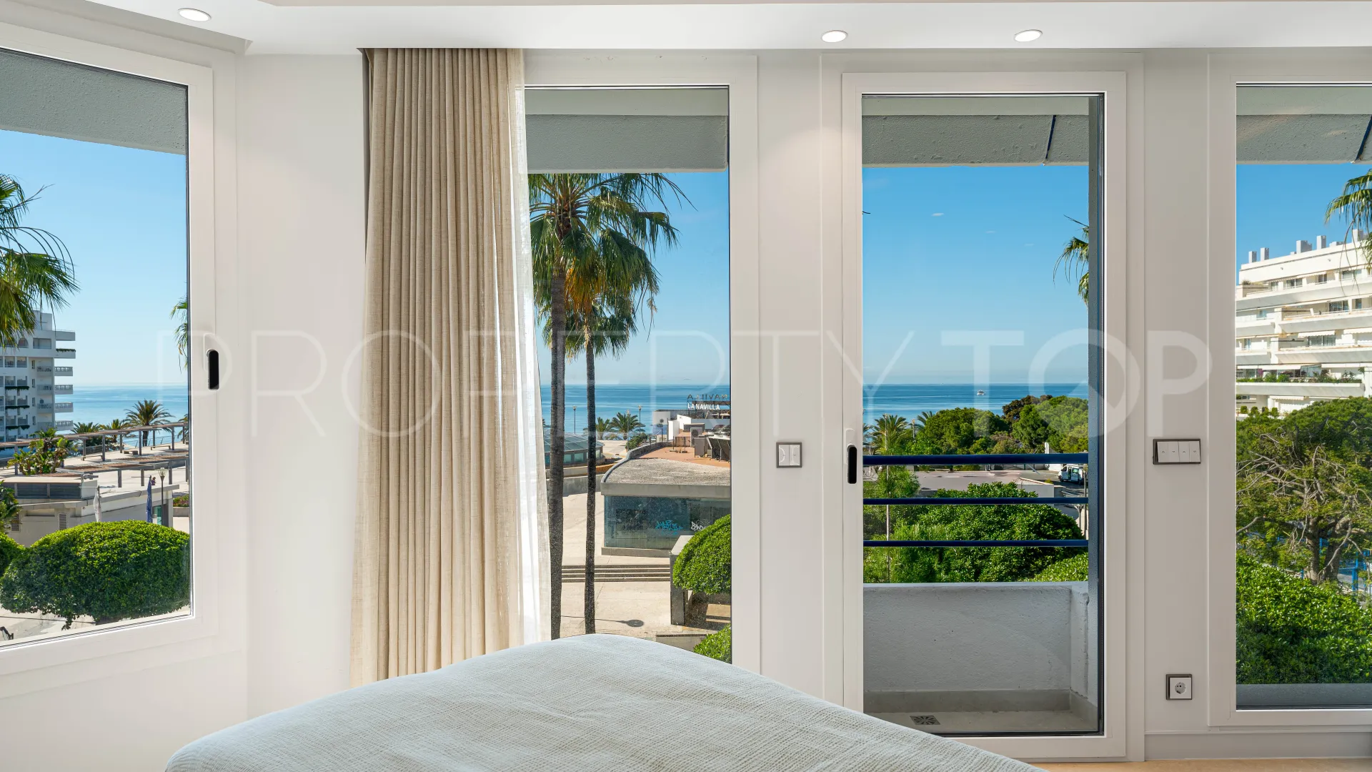 Duplex en venta en Marbella Centro con 3 dormitorios