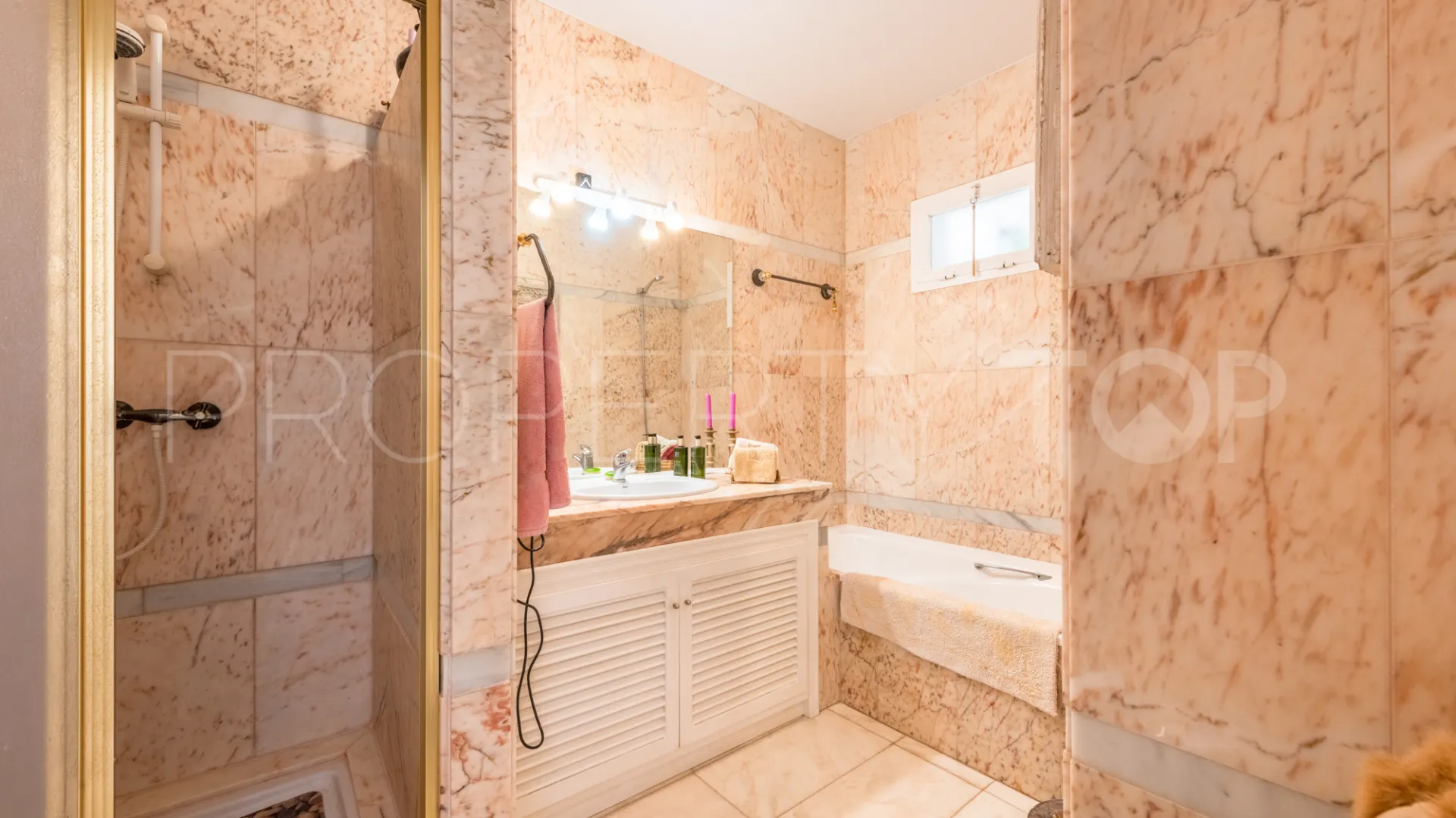 Duplex penthouse with 3 bedrooms for sale in Club Sierra